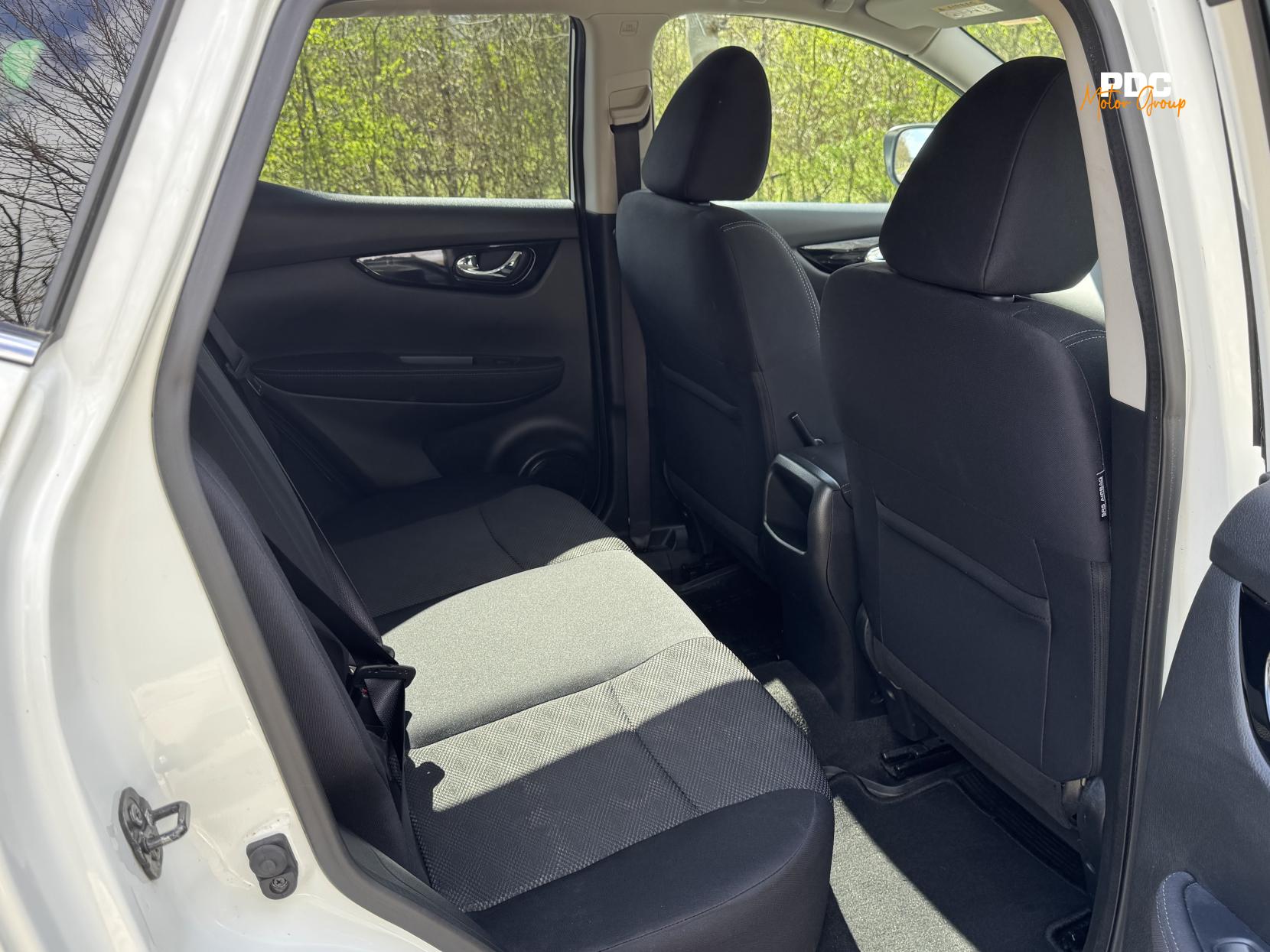 Nissan Qashqai 1.2 DIG-T n-tec SUV 5dr Petrol XTRON 2WD Euro 6 (s/s) (115 ps)