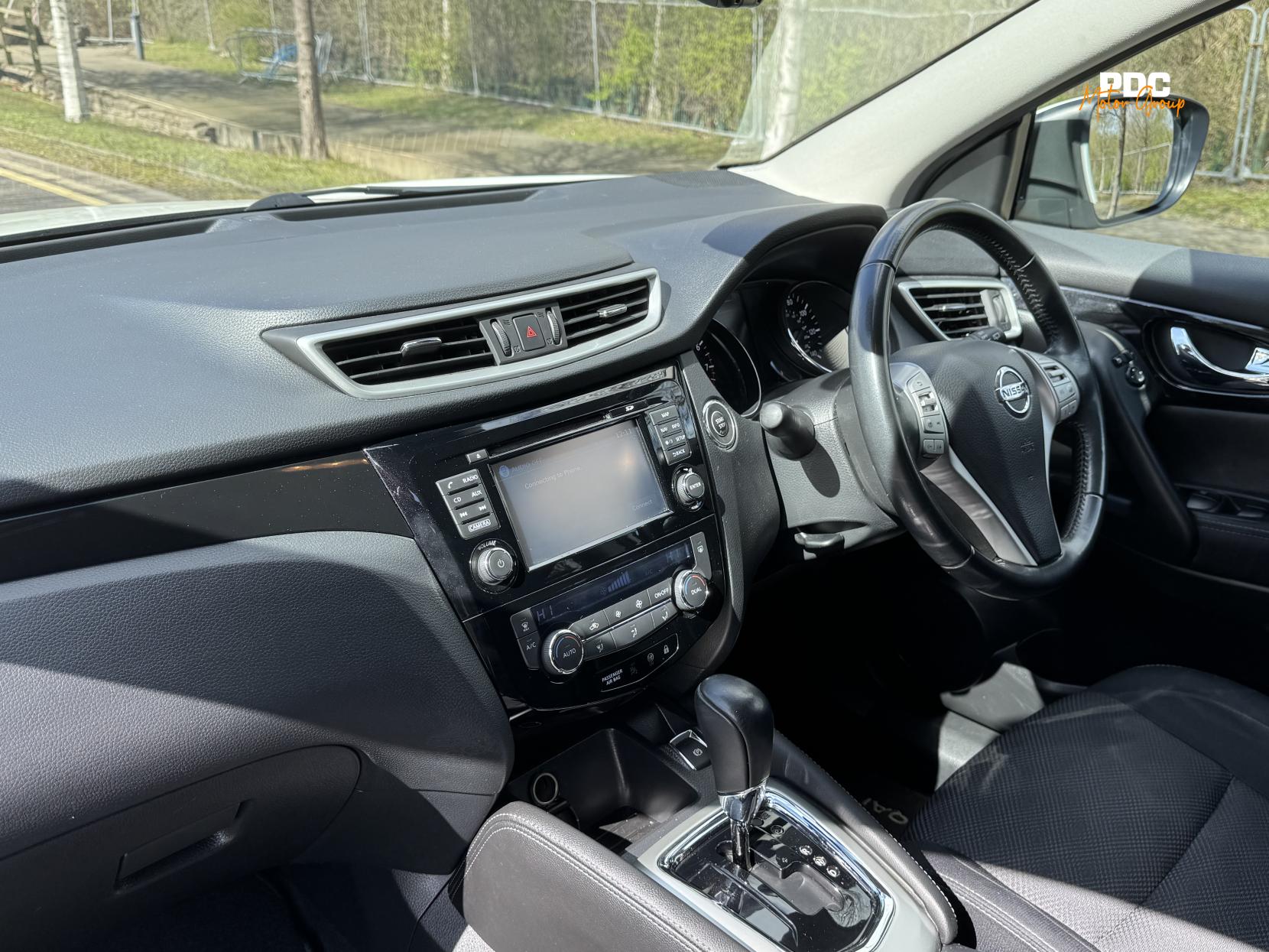 Nissan Qashqai 1.2 DIG-T n-tec SUV 5dr Petrol XTRON 2WD Euro 6 (s/s) (115 ps)