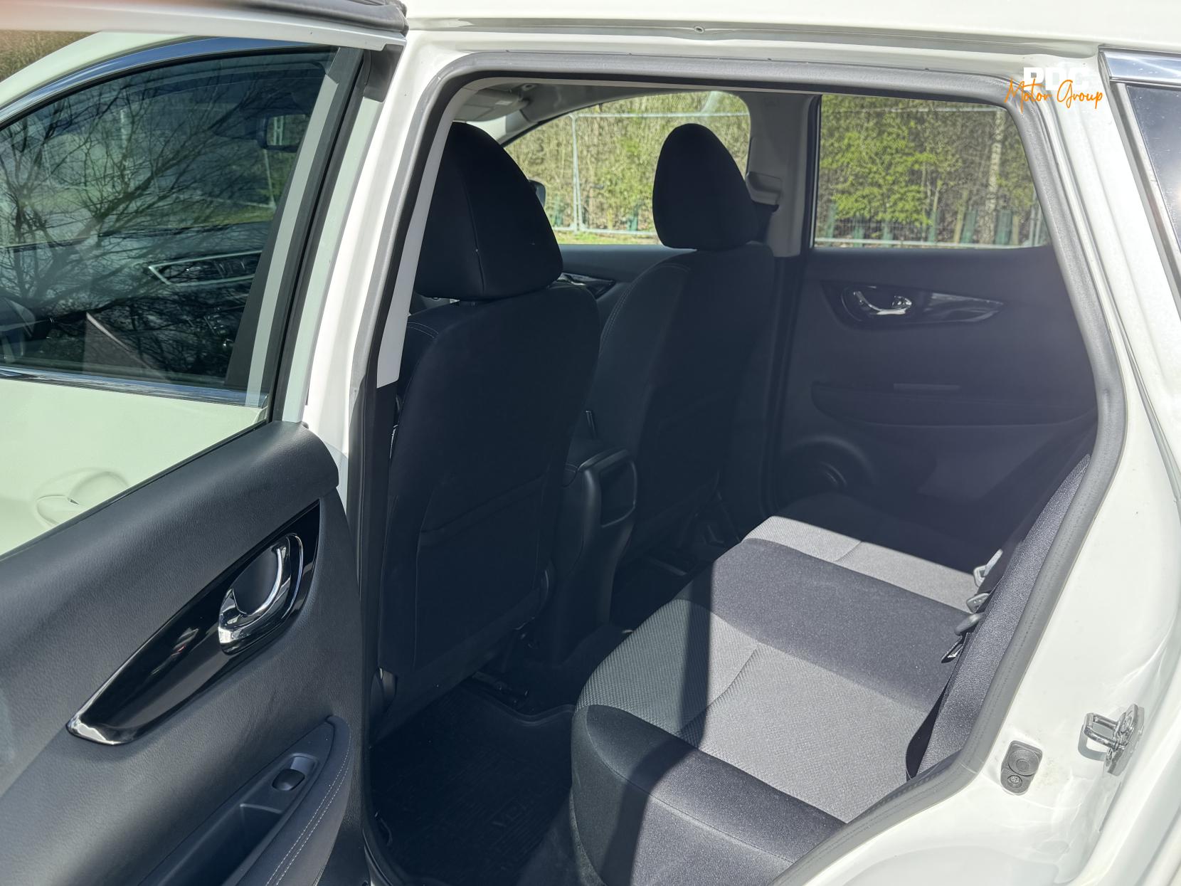 Nissan Qashqai 1.2 DIG-T n-tec SUV 5dr Petrol XTRON 2WD Euro 6 (s/s) (115 ps)