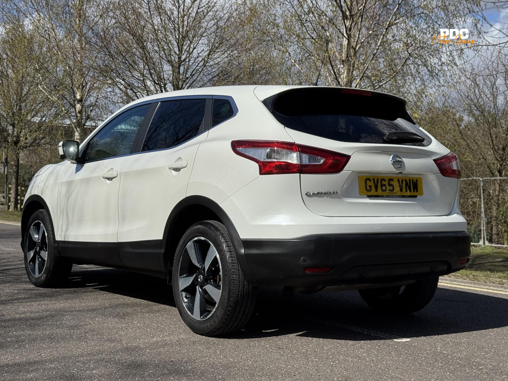 Nissan Qashqai 1.2 DIG-T n-tec SUV 5dr Petrol XTRON 2WD Euro 6 (s/s) (115 ps)
