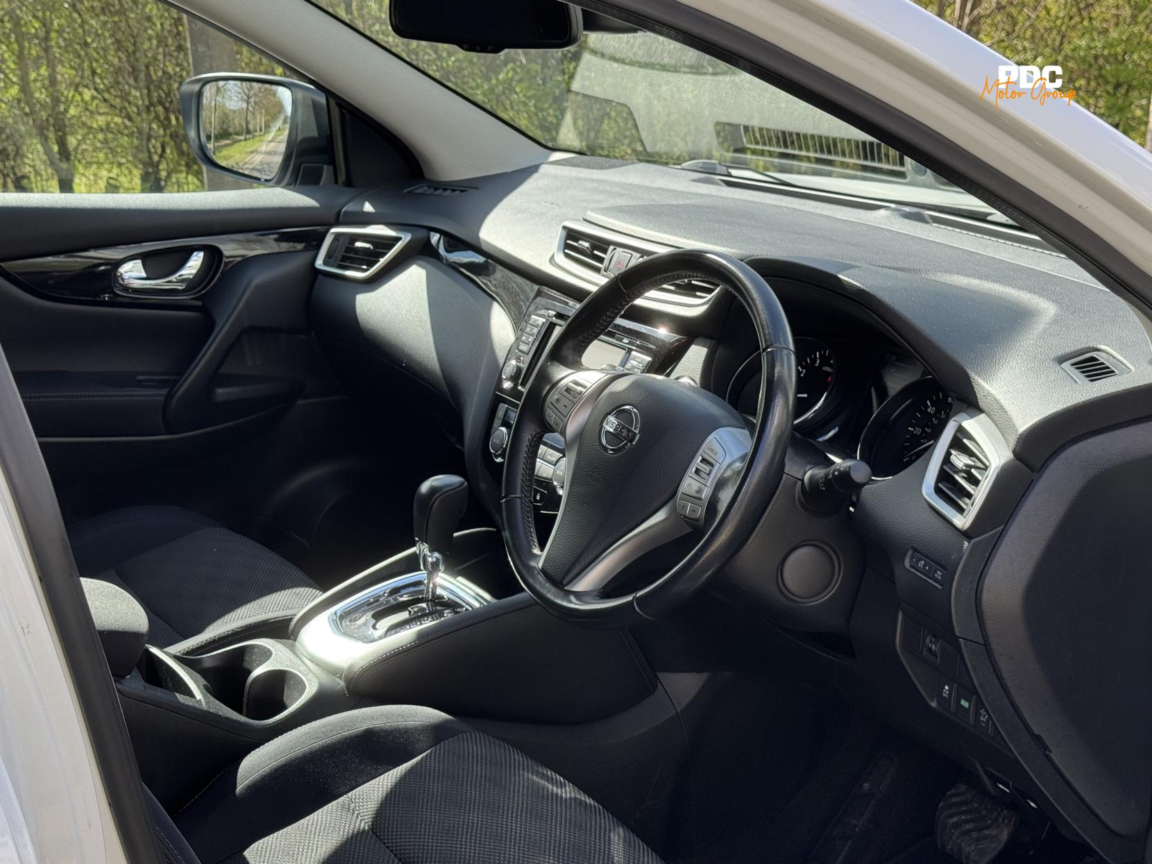 Nissan Qashqai 1.2 DIG-T n-tec SUV 5dr Petrol XTRON 2WD Euro 6 (s/s) (115 ps)