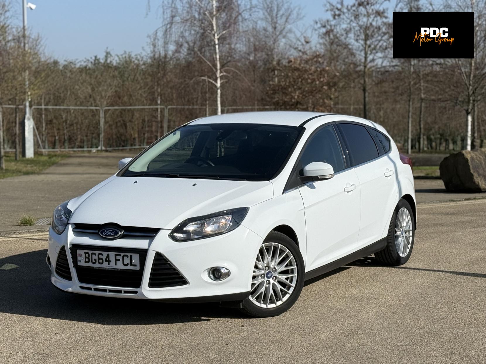 Ford Focus 1.6 Zetec Hatchback 5dr Petrol Powershift Euro 5 (125 ps)
