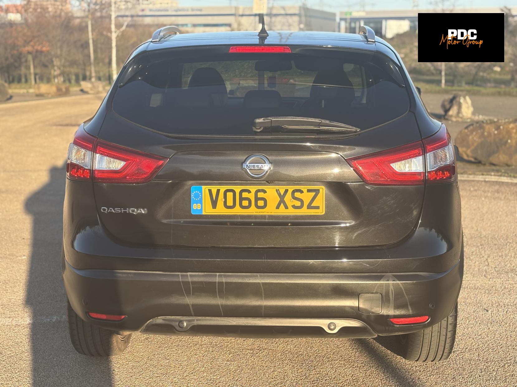 Nissan Qashqai 1.6 dCi Tekna SUV 5dr Diesel XTRON 2WD Euro 6 (s/s) (130 ps)