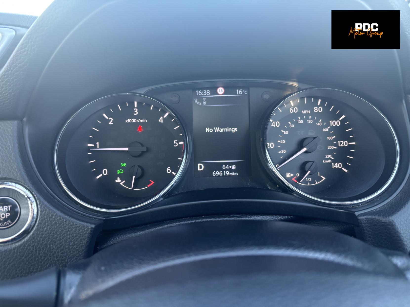 Nissan Qashqai 1.6 dCi Tekna SUV 5dr Diesel XTRON 2WD Euro 6 (s/s) (130 ps)