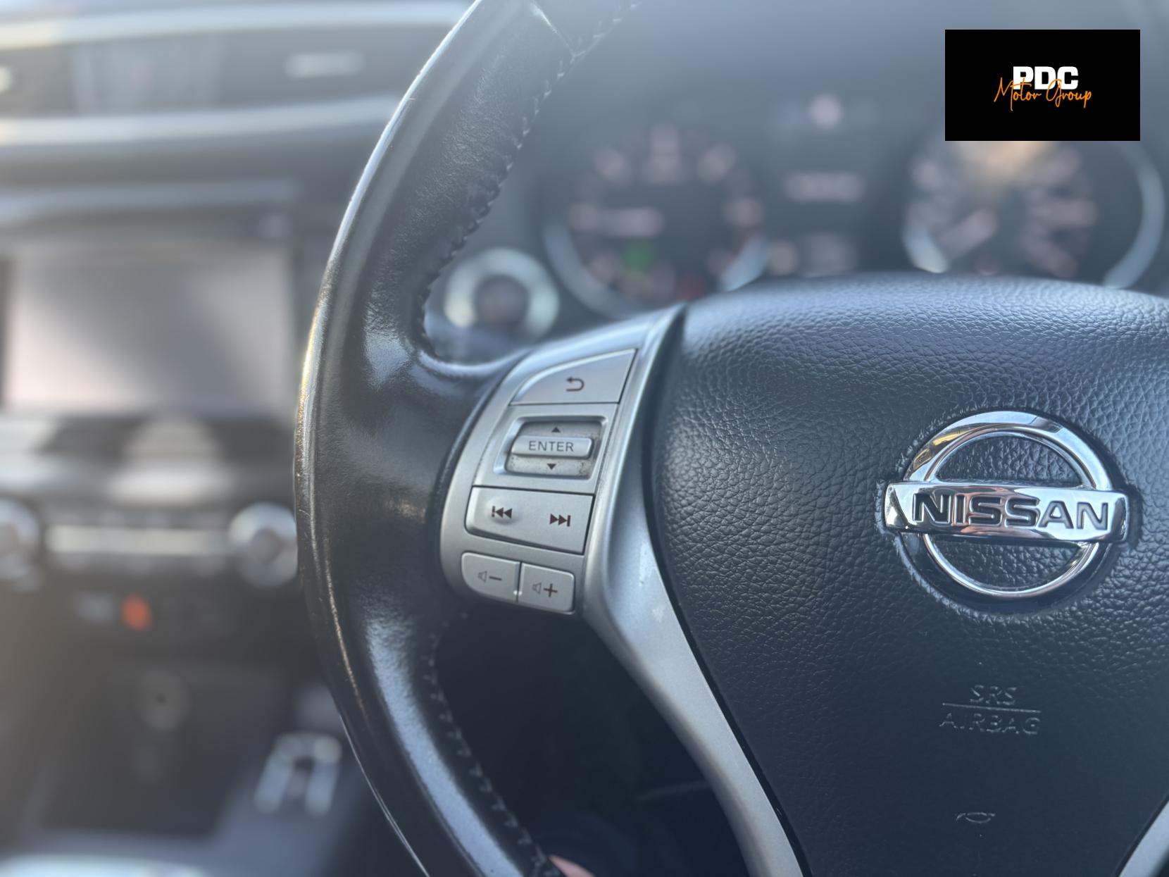 Nissan Qashqai 1.6 dCi Tekna SUV 5dr Diesel XTRON 2WD Euro 6 (s/s) (130 ps)