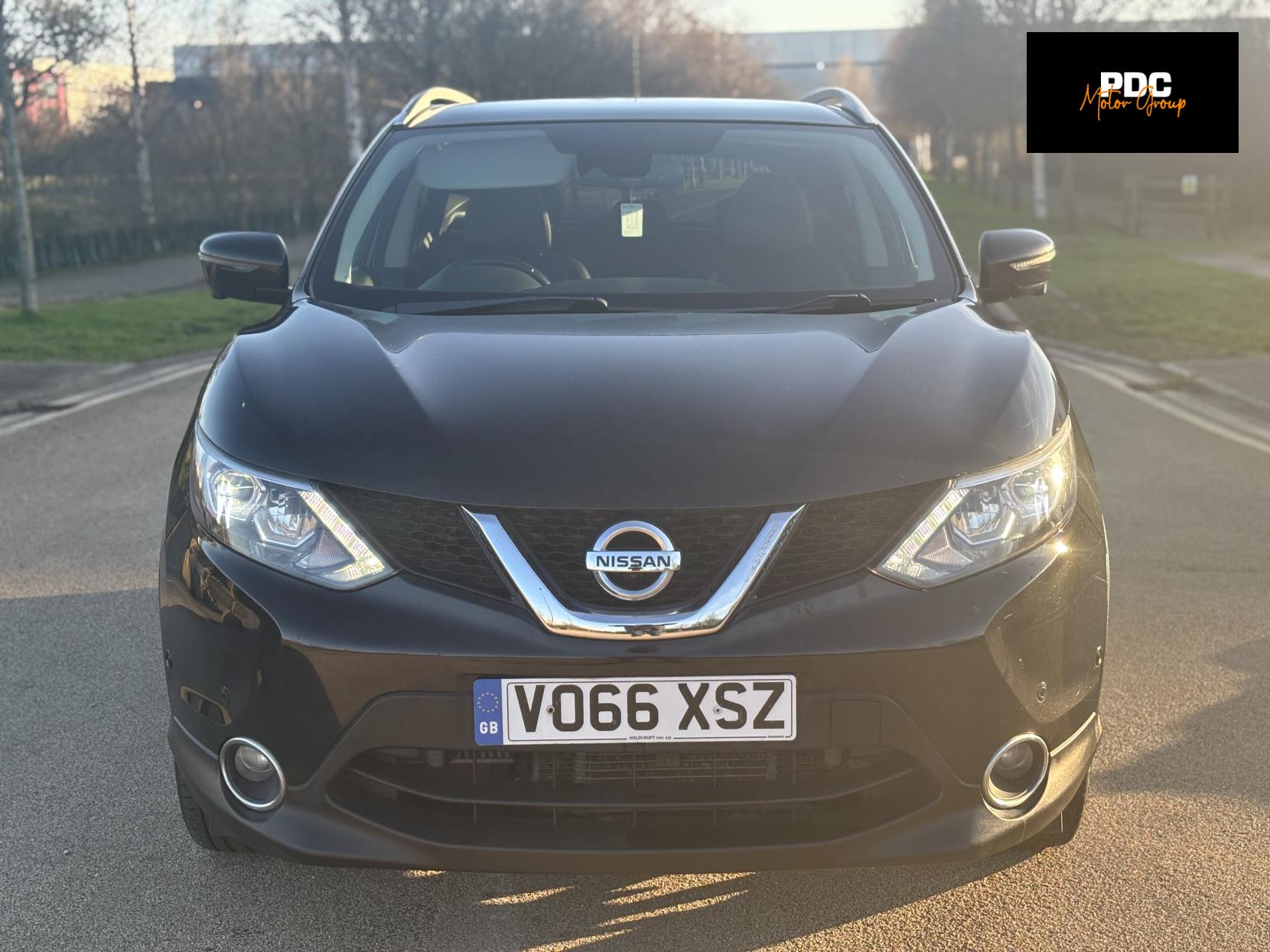 Nissan Qashqai 1.6 dCi Tekna SUV 5dr Diesel XTRON 2WD Euro 6 (s/s) (130 ps)