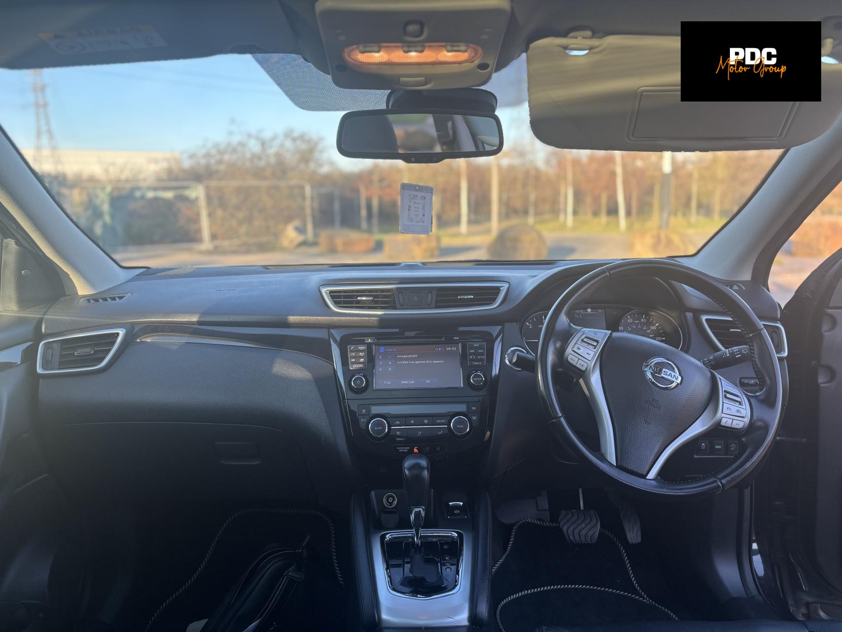 Nissan Qashqai 1.6 dCi Tekna SUV 5dr Diesel XTRON 2WD Euro 6 (s/s) (130 ps)