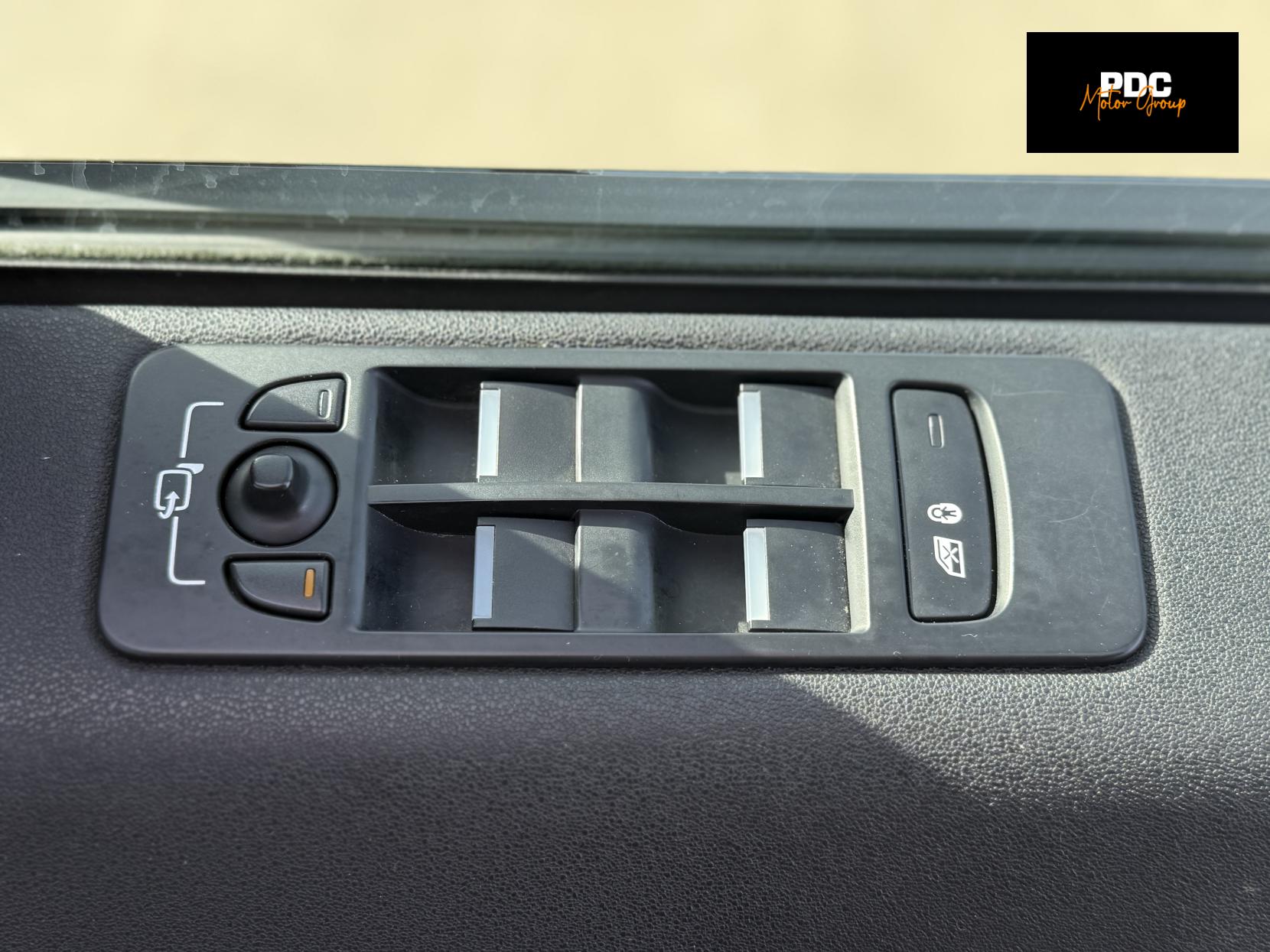 Land Rover Discovery Sport 2.0 SD4 HSE Dynamic Lux SUV 5dr Diesel Auto 4WD Euro 6 (s/s) (240 ps)