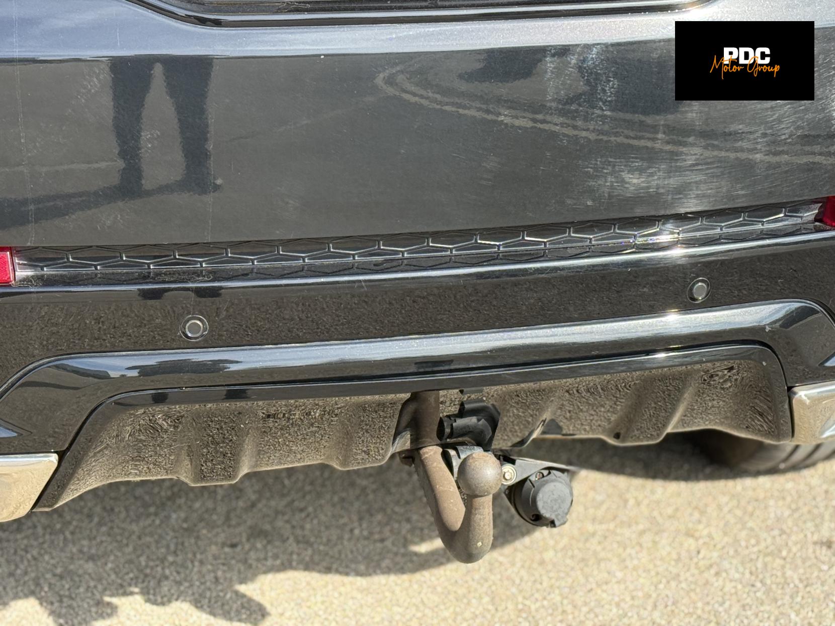 Land Rover Discovery Sport 2.0 SD4 HSE Dynamic Lux SUV 5dr Diesel Auto 4WD Euro 6 (s/s) (240 ps)