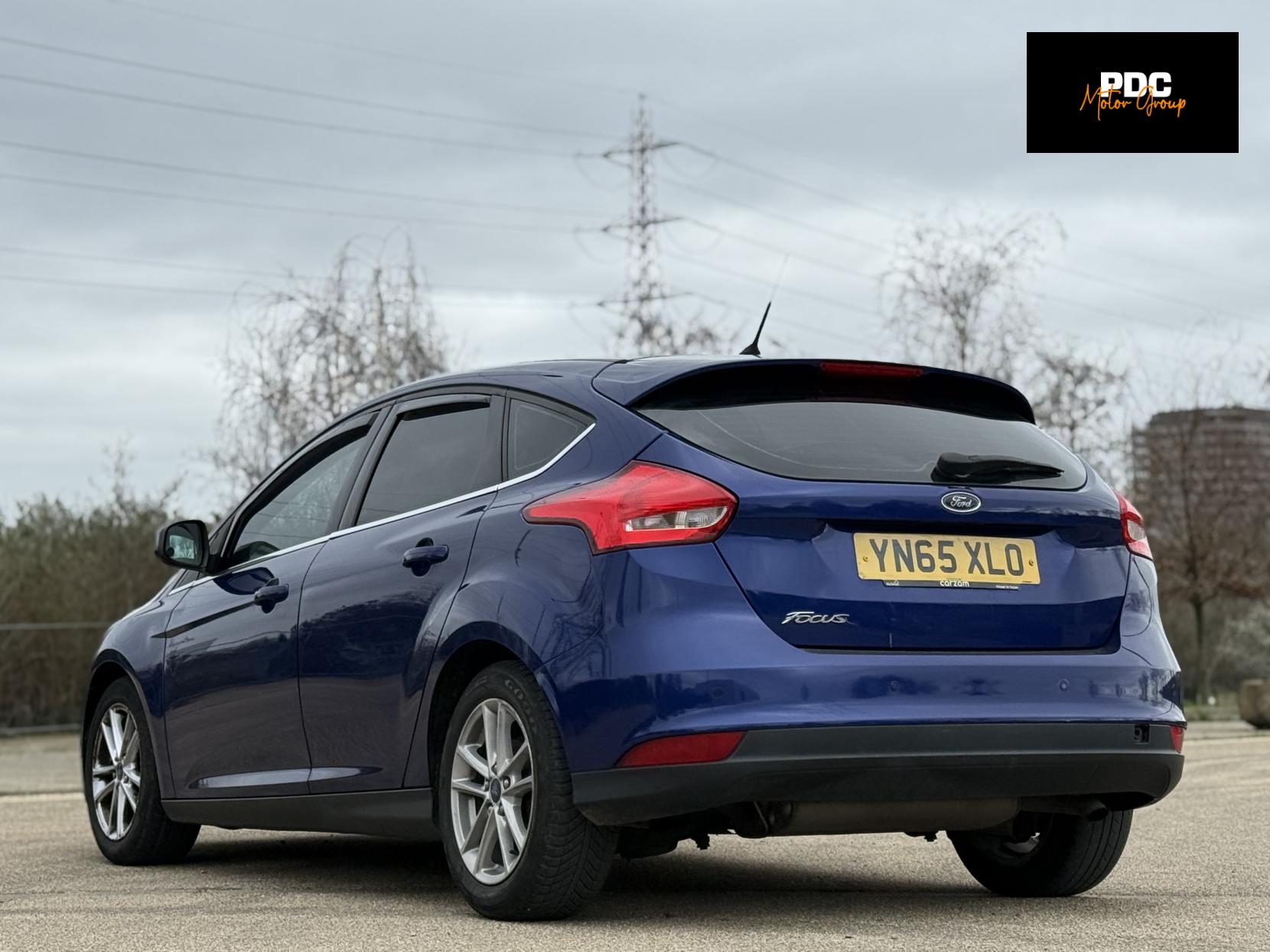 Ford Focus 1.6 Zetec Hatchback 5dr Petrol Powershift Euro 6 (125 ps)