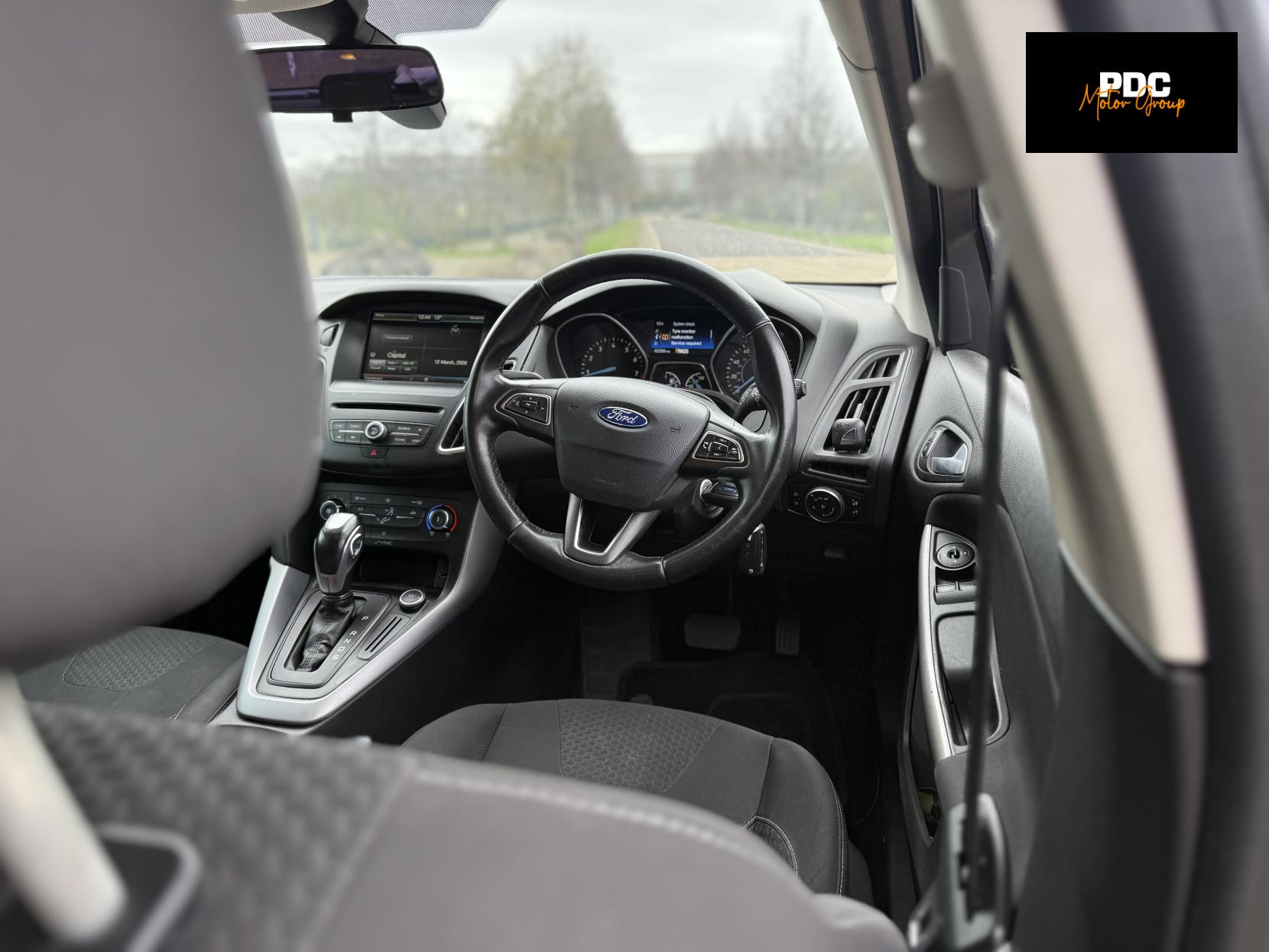 Ford Focus 1.6 Zetec Hatchback 5dr Petrol Powershift Euro 6 (125 ps)