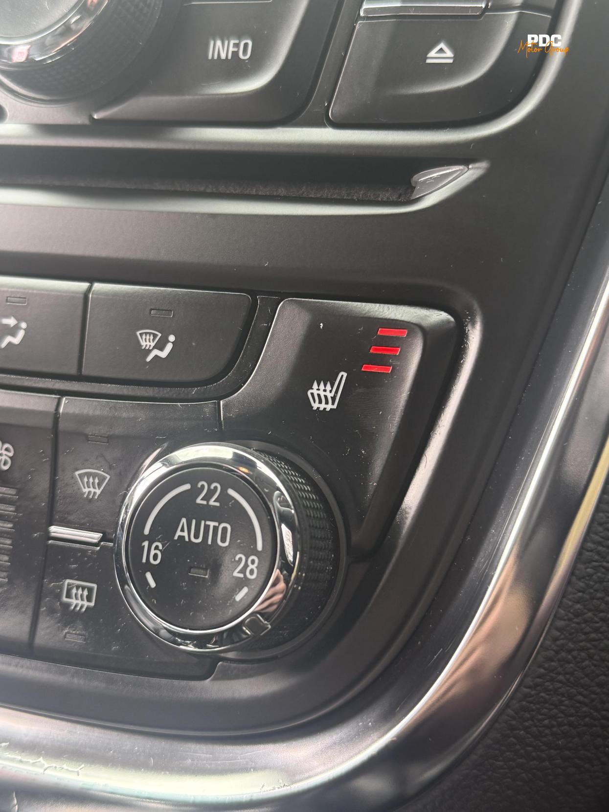 Vauxhall Mokka 1.4i Turbo SE SUV 5dr Petrol Auto 2WD Euro 6 (140 ps)