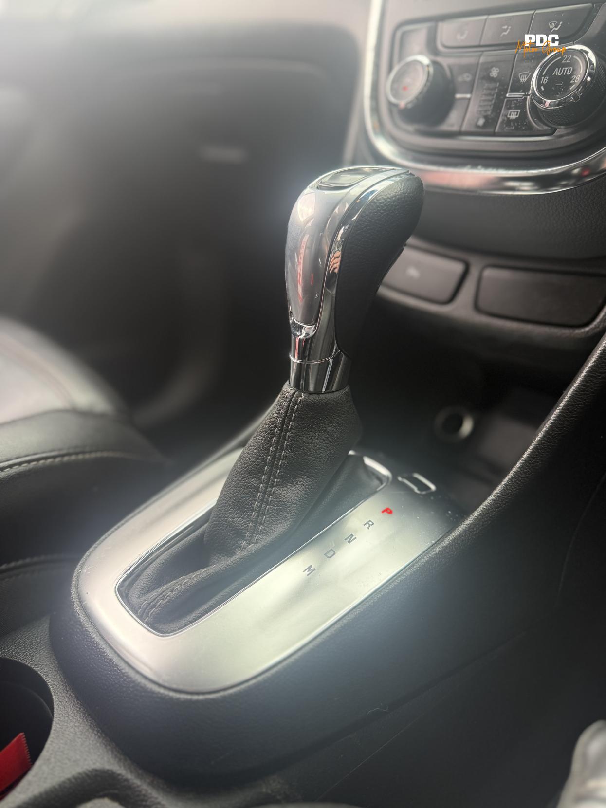 Vauxhall Mokka 1.4i Turbo SE SUV 5dr Petrol Auto 2WD Euro 6 (140 ps)