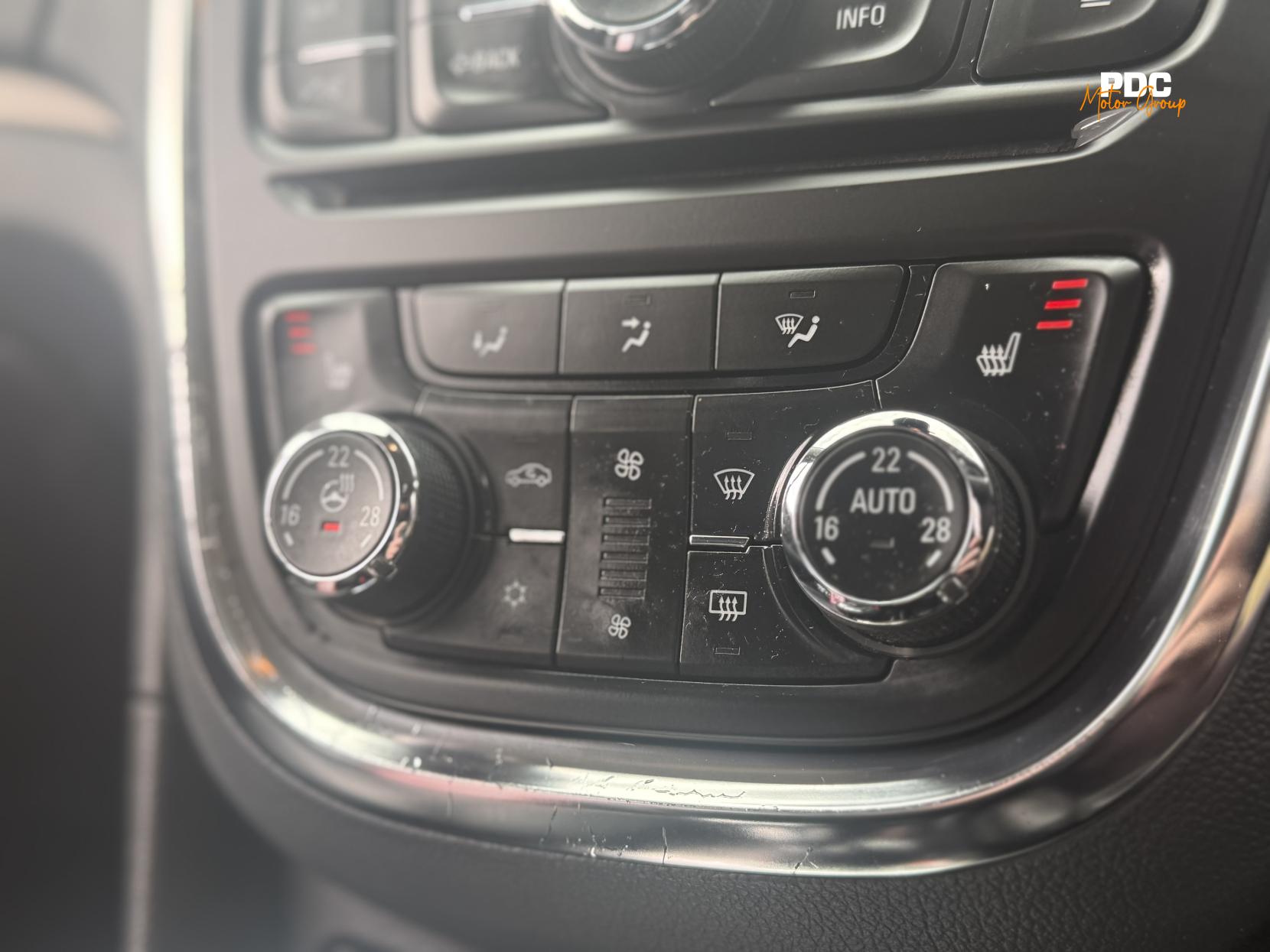 Vauxhall Mokka 1.4i Turbo SE SUV 5dr Petrol Auto 2WD Euro 6 (140 ps)