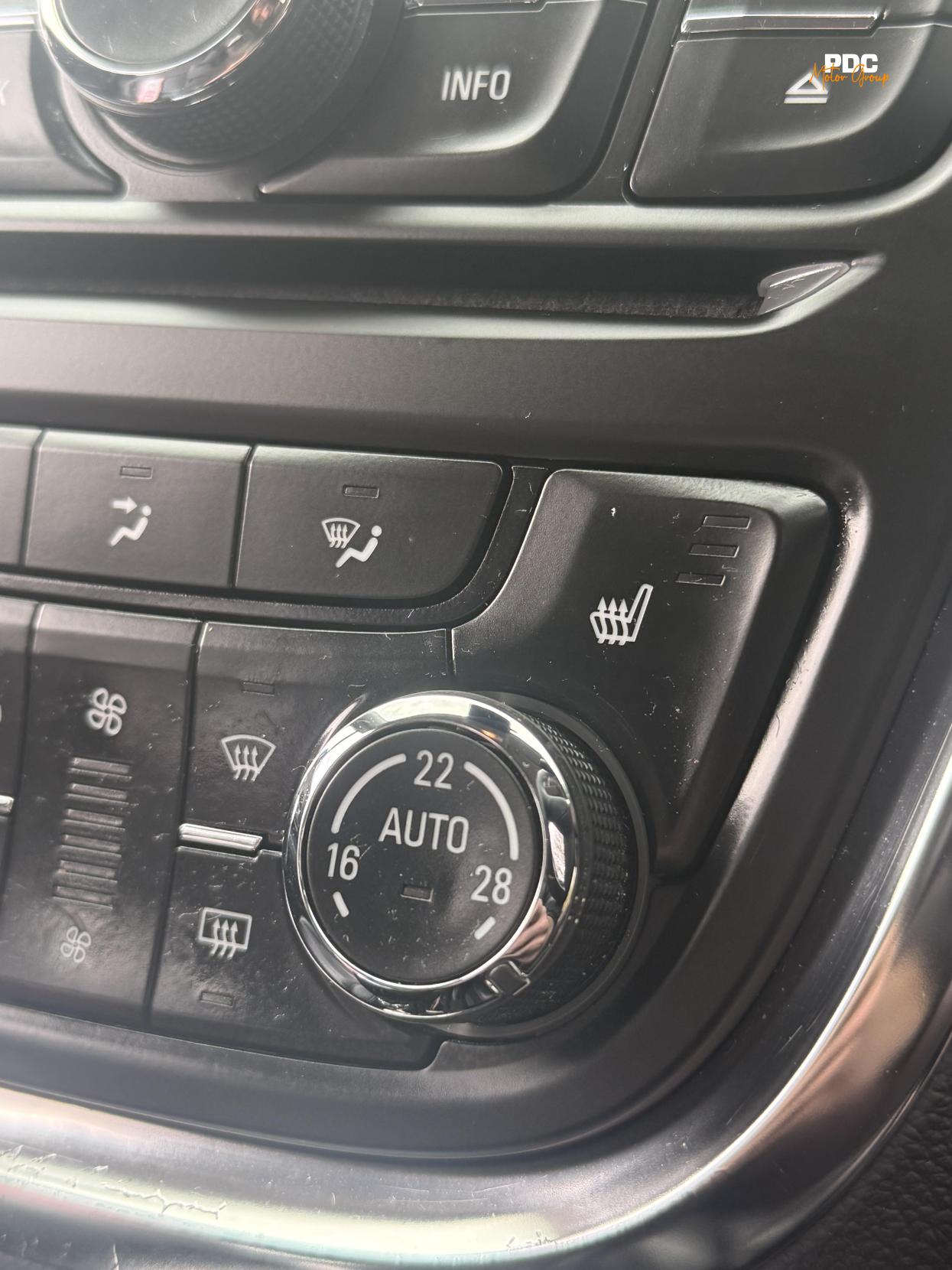 Vauxhall Mokka 1.4i Turbo SE SUV 5dr Petrol Auto 2WD Euro 6 (140 ps)