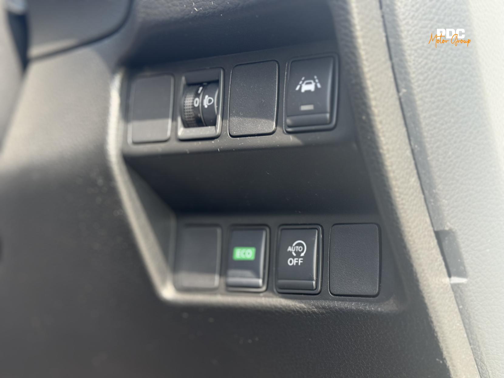 Nissan Qashqai 1.3 DIG-T Acenta Premium SUV 5dr Petrol DCT Auto Euro 6 (s/s) (160 ps)