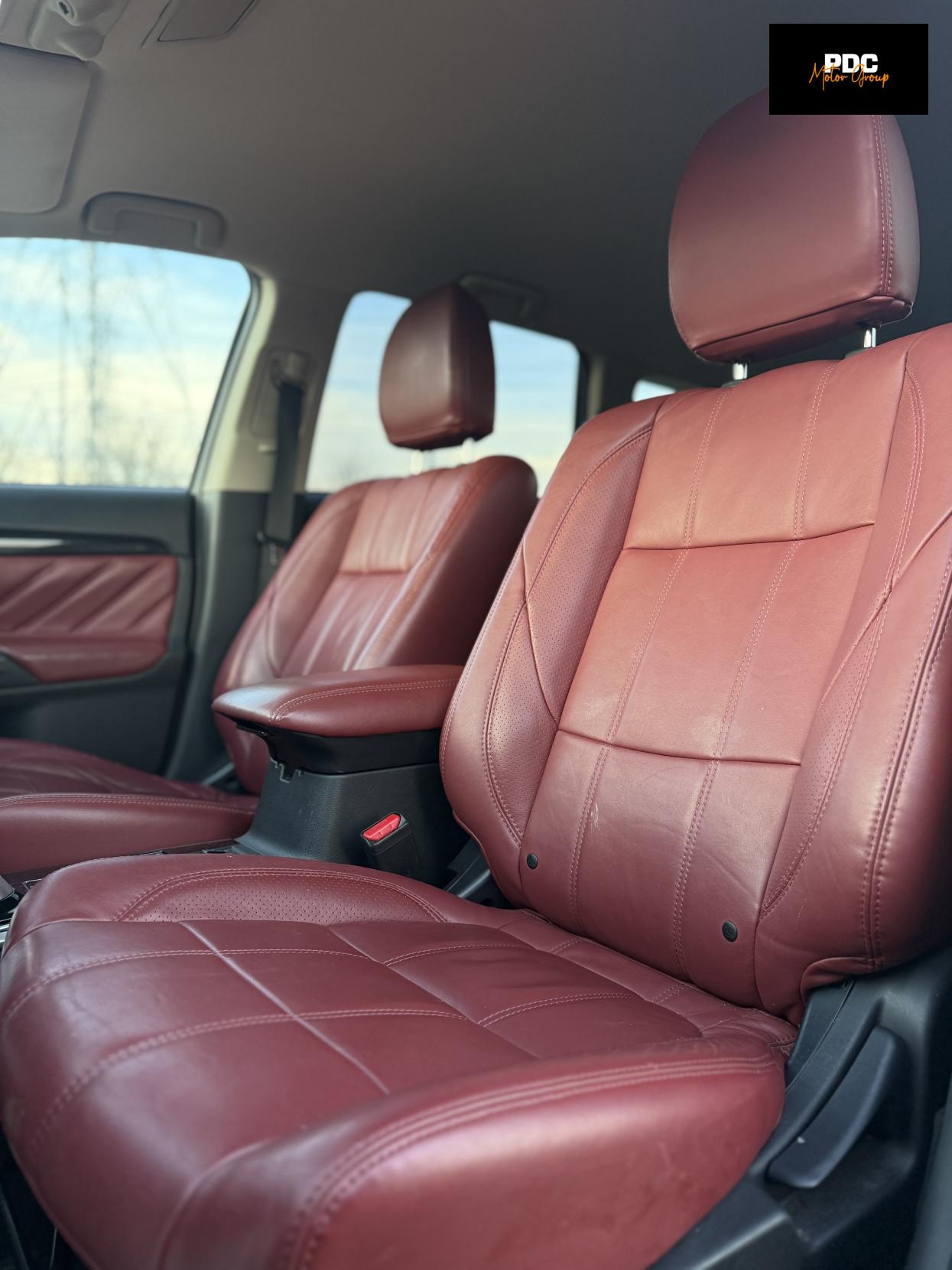 Mitsubishi Outlander 2.0h 12kWh 5hs SUV 5dr Petrol Plug-in Hybrid CVT 4WD Euro 6 (s/s) (200 ps)