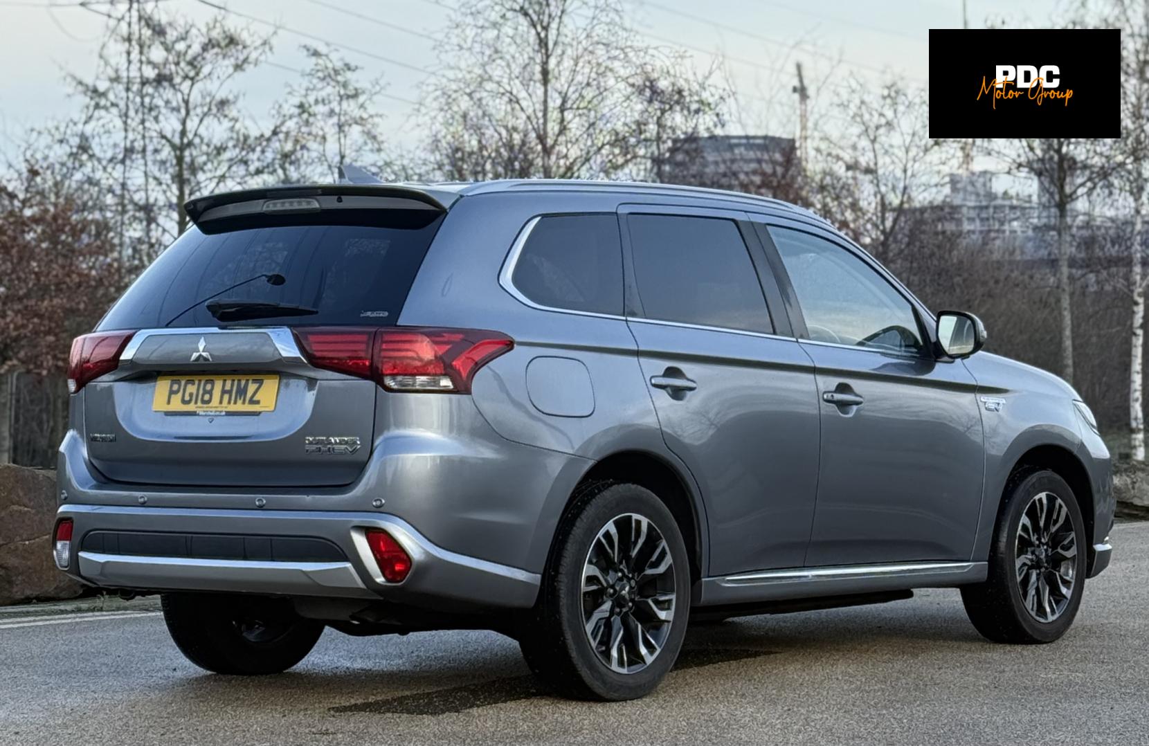 Mitsubishi Outlander 2.0h 12kWh 5hs SUV 5dr Petrol Plug-in Hybrid CVT 4WD Euro 6 (s/s) (200 ps)
