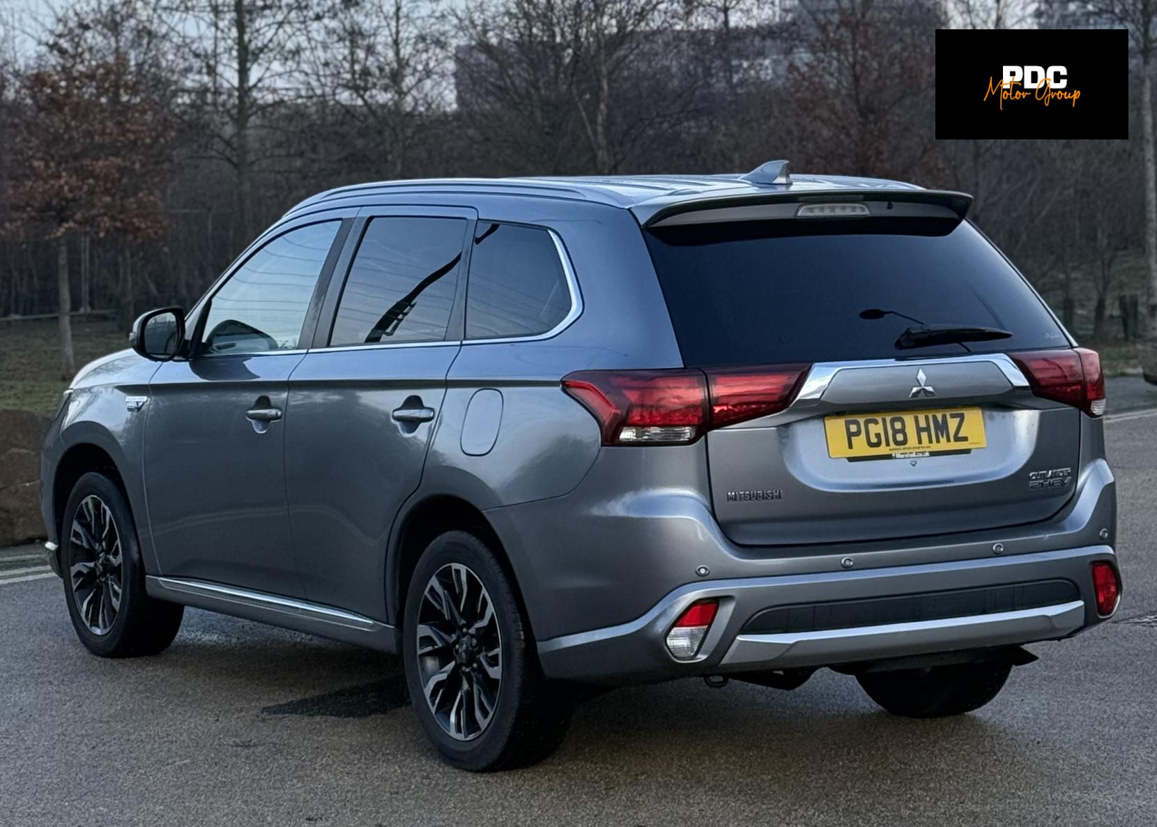 Mitsubishi Outlander 2.0h 12kWh 5hs SUV 5dr Petrol Plug-in Hybrid CVT 4WD Euro 6 (s/s) (200 ps)