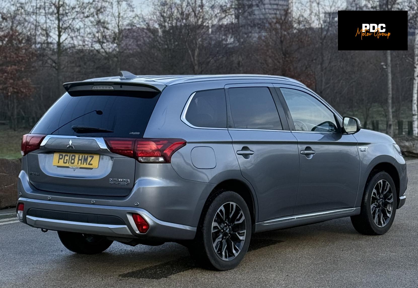 Mitsubishi Outlander 2.0h 12kWh 5hs SUV 5dr Petrol Plug-in Hybrid CVT 4WD Euro 6 (s/s) (200 ps)