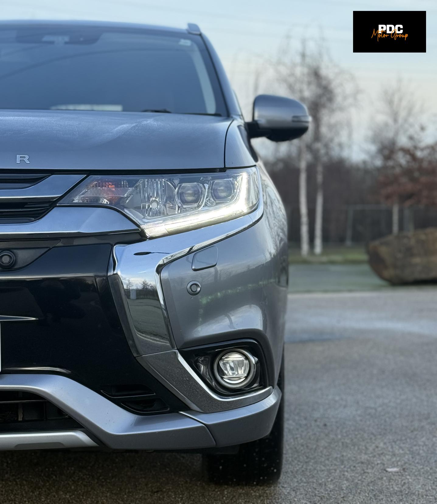 Mitsubishi Outlander 2.0h 12kWh 5hs SUV 5dr Petrol Plug-in Hybrid CVT 4WD Euro 6 (s/s) (200 ps)