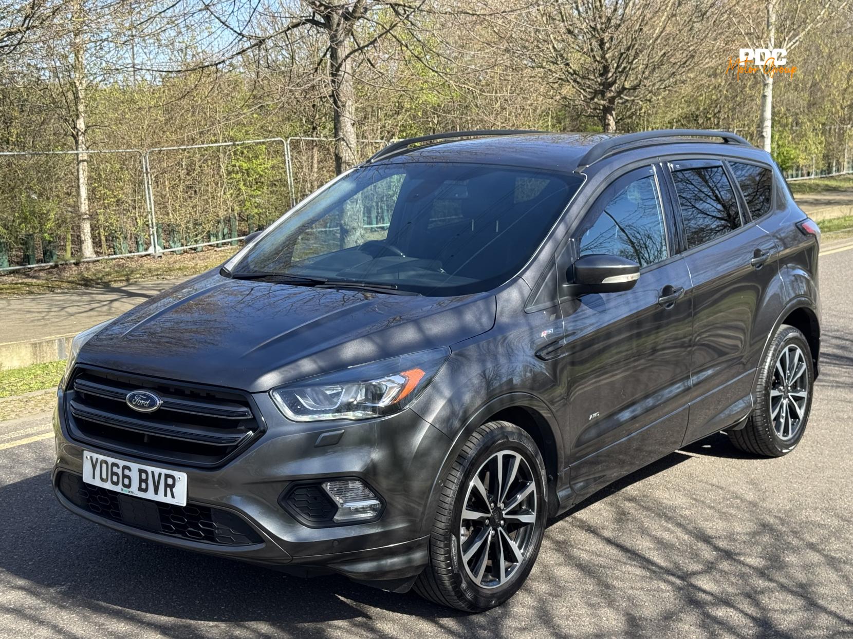 Ford Kuga 2.0 TDCi ST-Line SUV 5dr Diesel Powershift AWD Euro 6 (s/s) (180 ps)