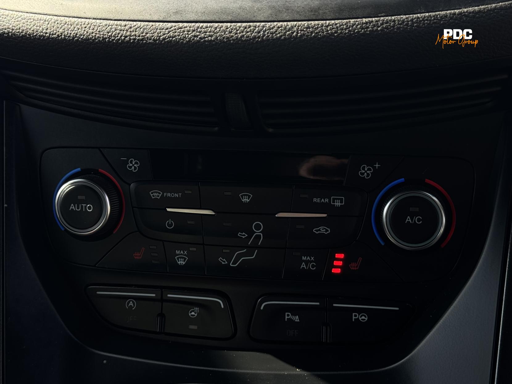 Ford Kuga 2.0 TDCi ST-Line SUV 5dr Diesel Powershift AWD Euro 6 (s/s) (180 ps)