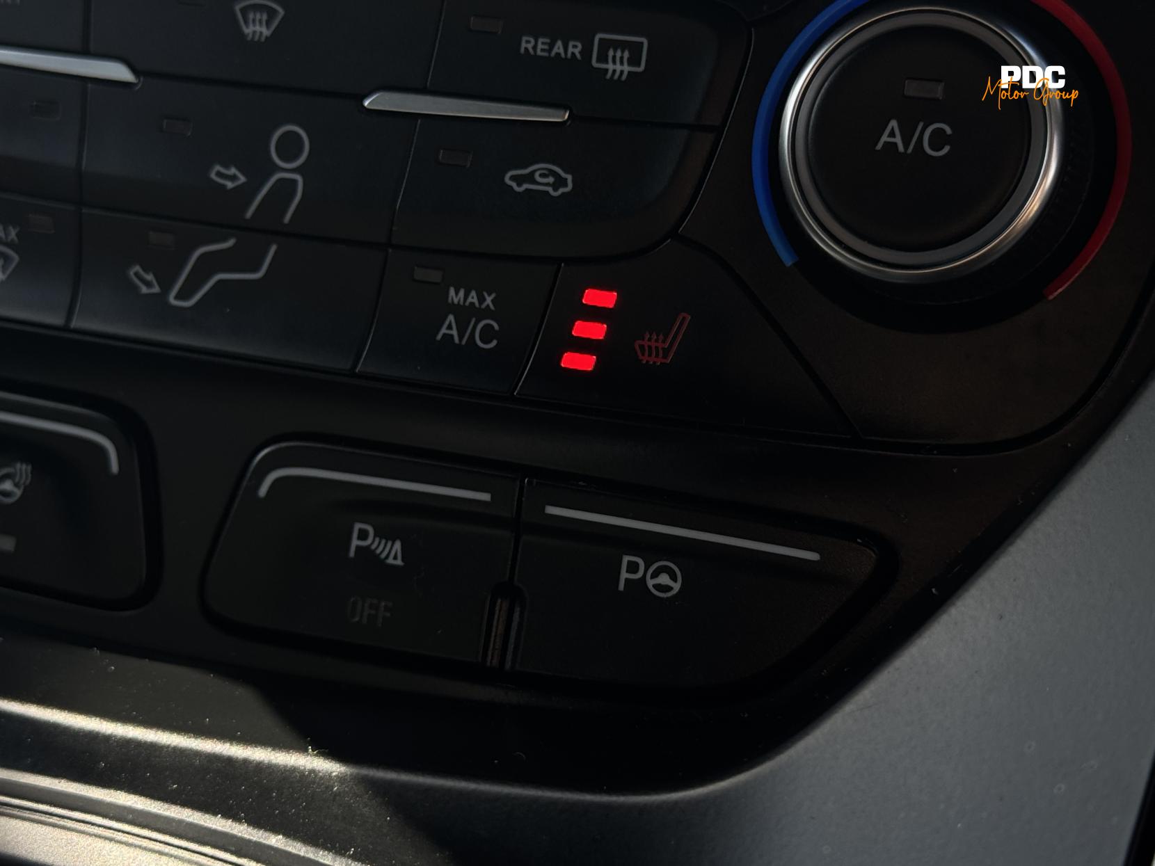 Ford Kuga 2.0 TDCi ST-Line SUV 5dr Diesel Powershift AWD Euro 6 (s/s) (180 ps)