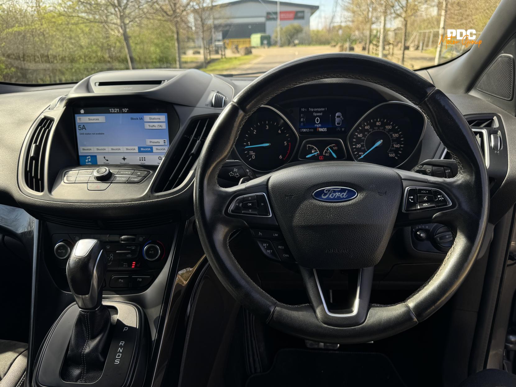 Ford Kuga 2.0 TDCi ST-Line SUV 5dr Diesel Powershift AWD Euro 6 (s/s) (180 ps)