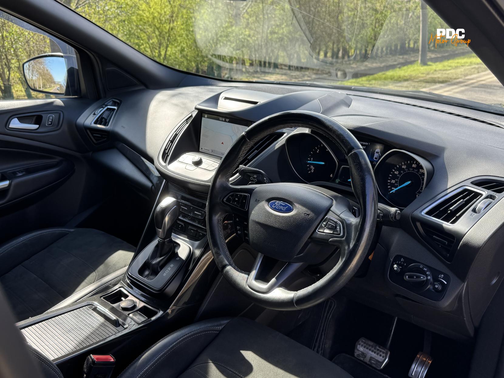 Ford Kuga 2.0 TDCi ST-Line SUV 5dr Diesel Powershift AWD Euro 6 (s/s) (180 ps)