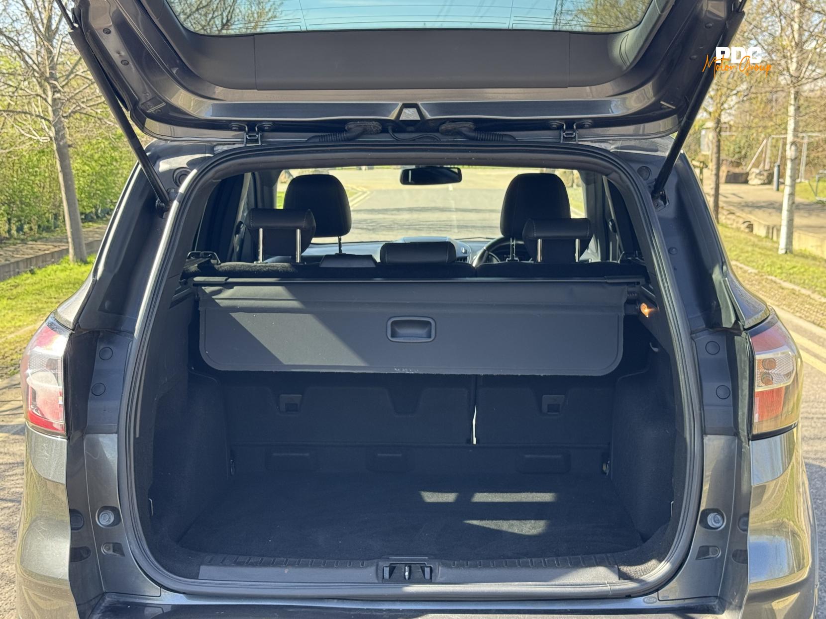 Ford Kuga 2.0 TDCi ST-Line SUV 5dr Diesel Powershift AWD Euro 6 (s/s) (180 ps)