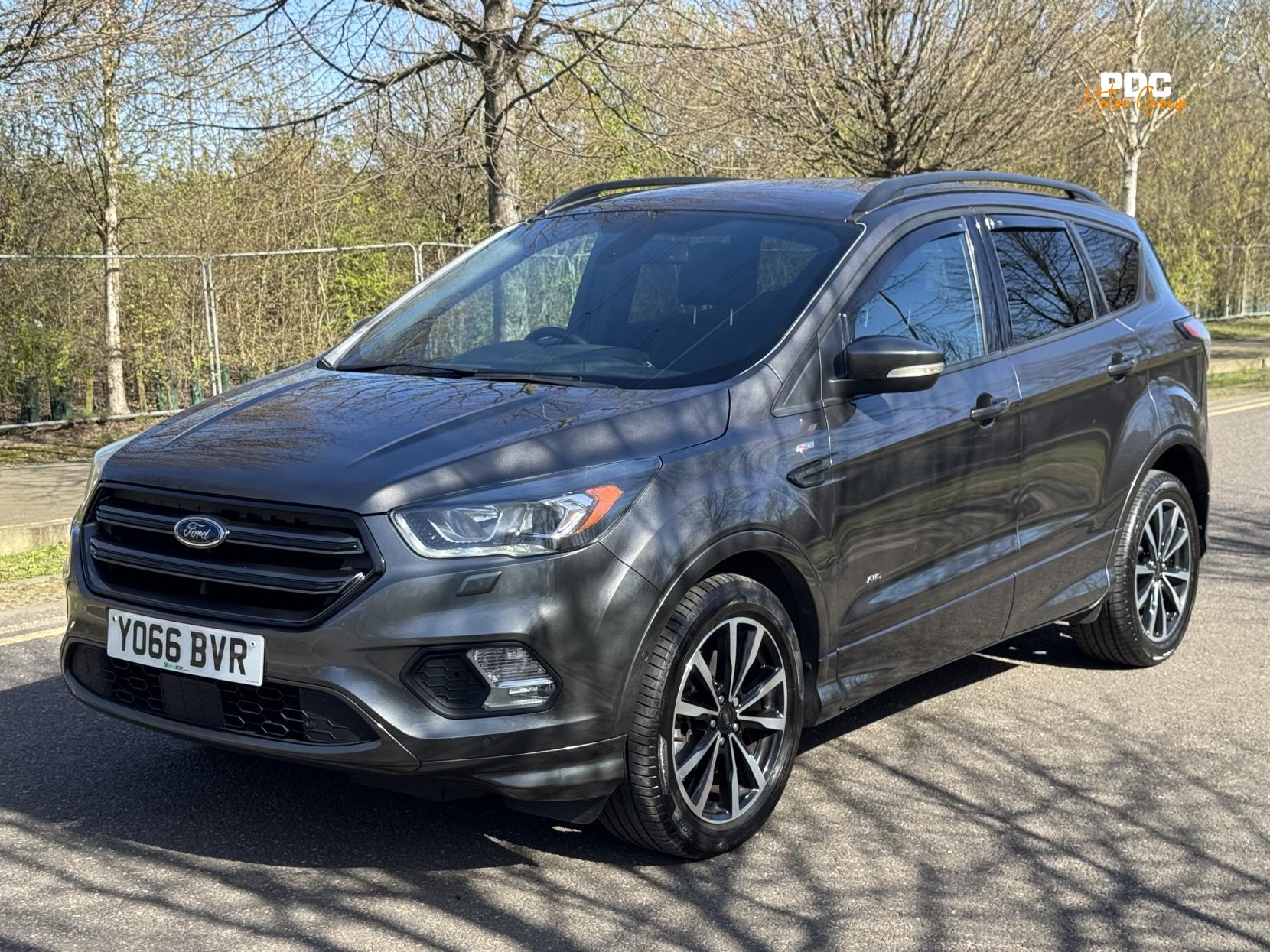 Ford Kuga 2.0 TDCi ST-Line SUV 5dr Diesel Powershift AWD Euro 6 (s/s) (180 ps)