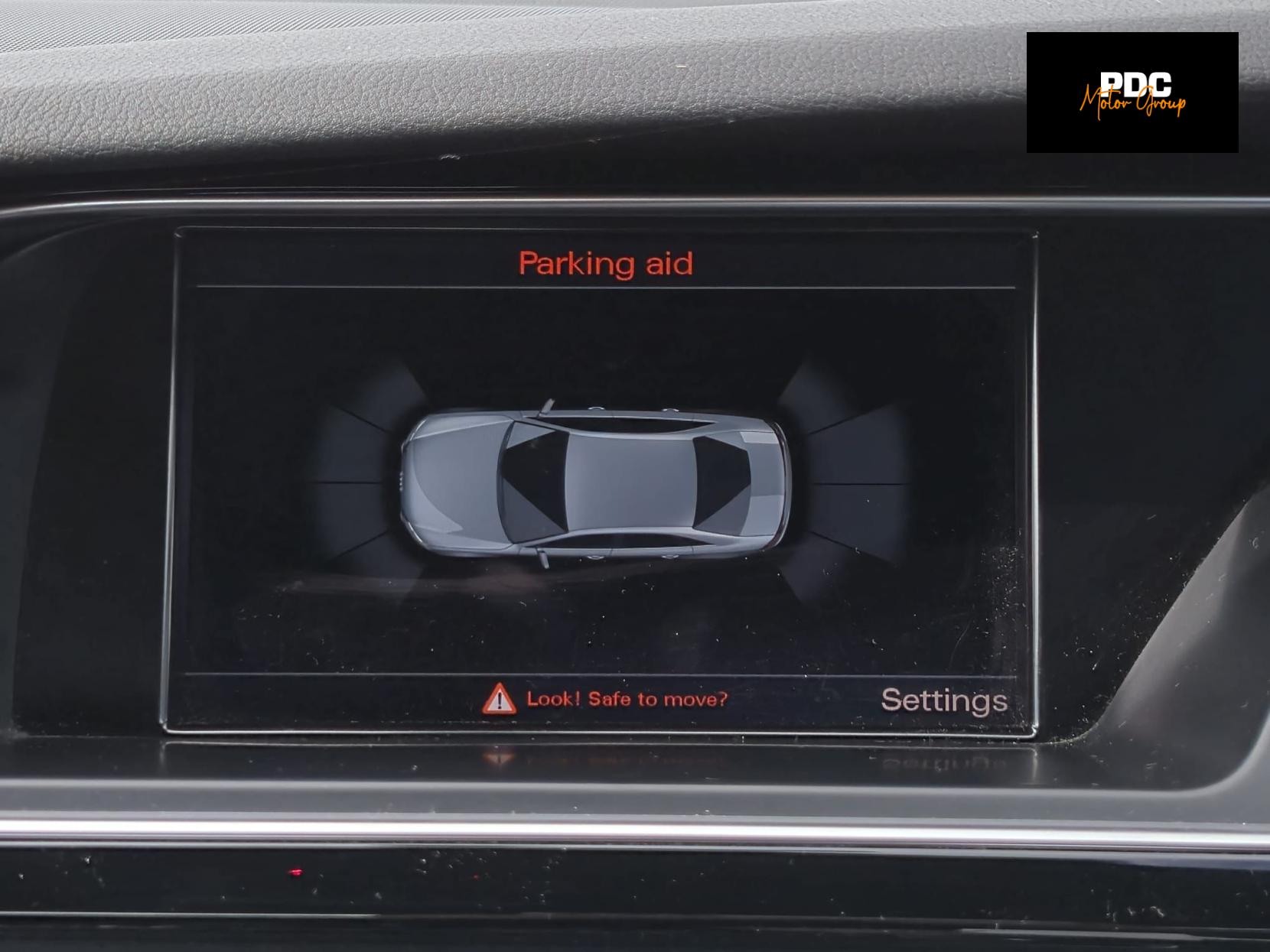 Audi A4 2.0 TFSI Black Edition Saloon 4dr Petrol S Tronic quattro Euro 5 (s/s) (211 ps)