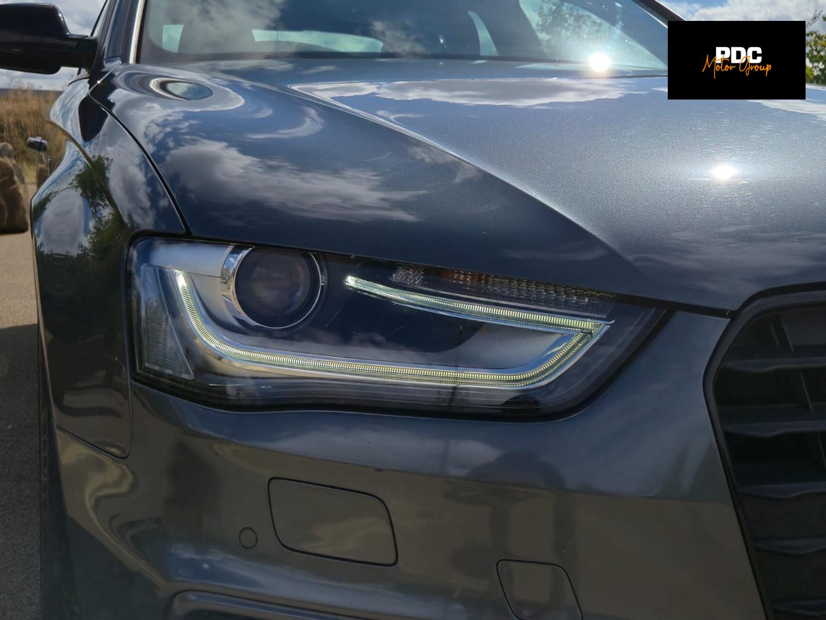 Audi A4 2.0 TFSI Black Edition Saloon 4dr Petrol S Tronic quattro Euro 5 (s/s) (211 ps)