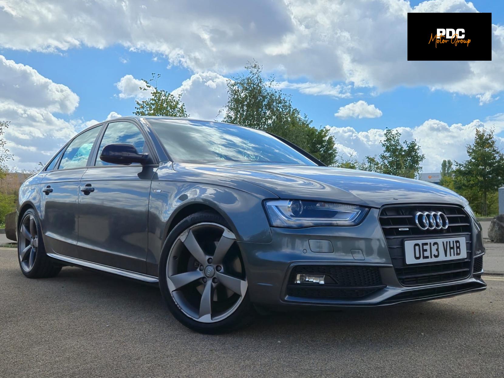 Audi A4 2.0 TFSI Black Edition Saloon 4dr Petrol S Tronic quattro Euro 5 (s/s) (211 ps)