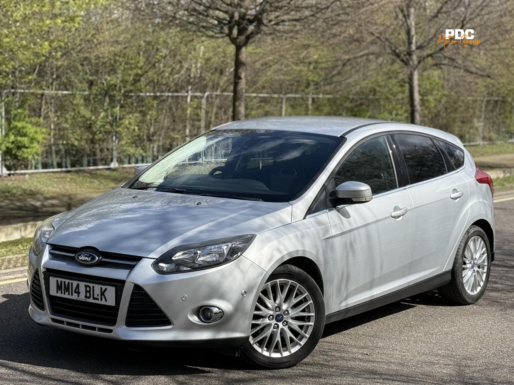 Ford Focus 1.0T EcoBoost Zetec Navigator Hatchback 5dr Petrol Manual Euro 5 (s/s) (100 ps)