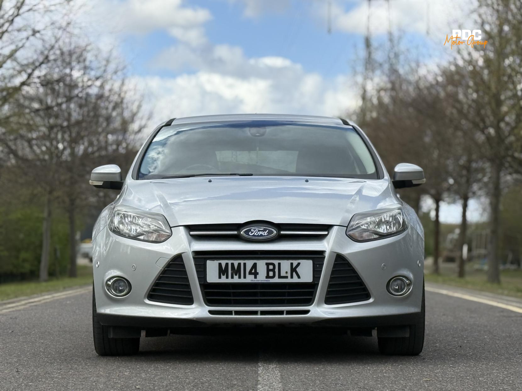 Ford Focus 1.0T EcoBoost Zetec Navigator Hatchback 5dr Petrol Manual Euro 5 (s/s) (100 ps)