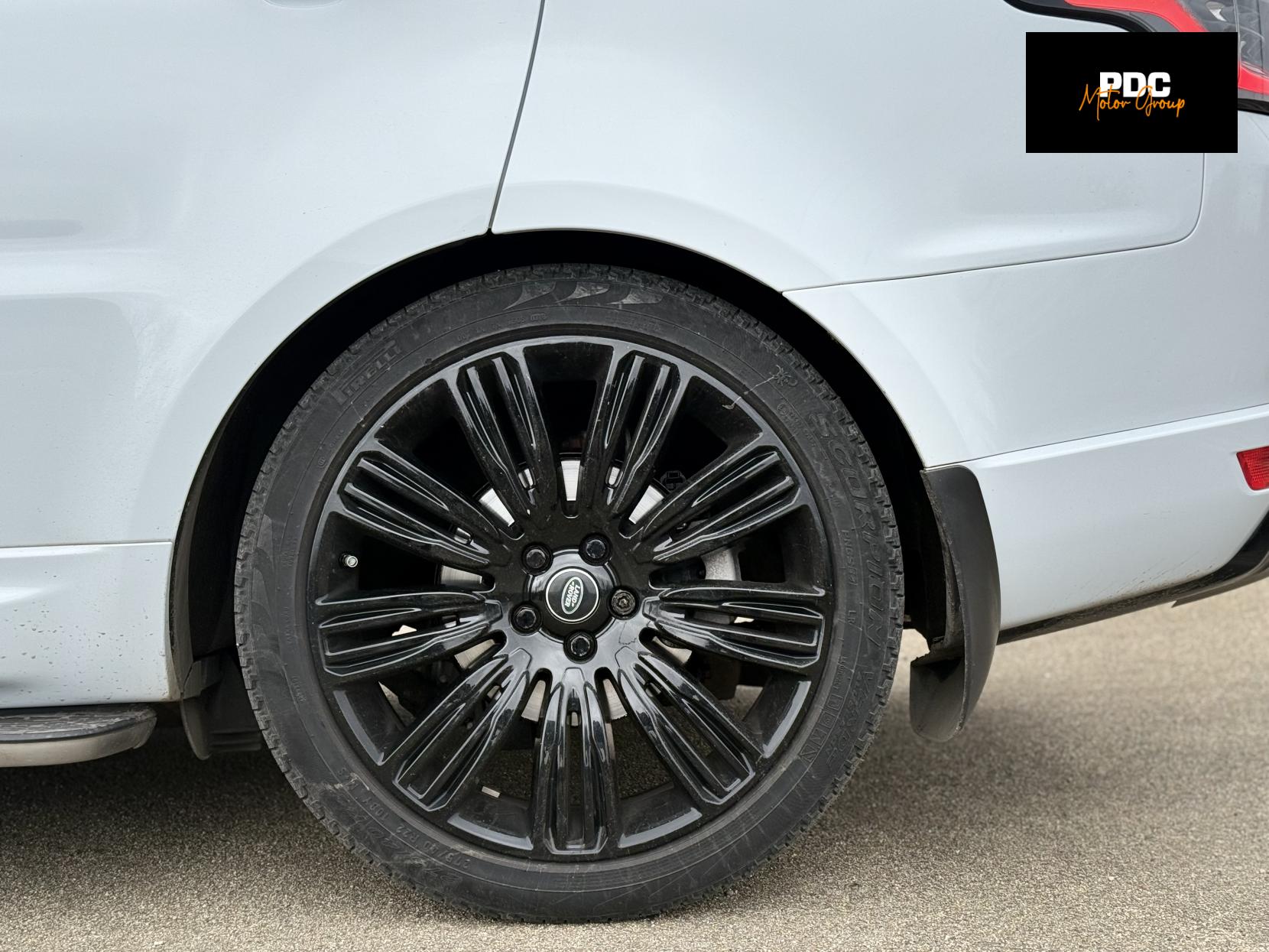 Land Rover Range Rover Sport 3.0 SD V6 HSE Dynamic SUV 5dr Diesel Auto 4WD Euro 6 (s/s) (306 ps)