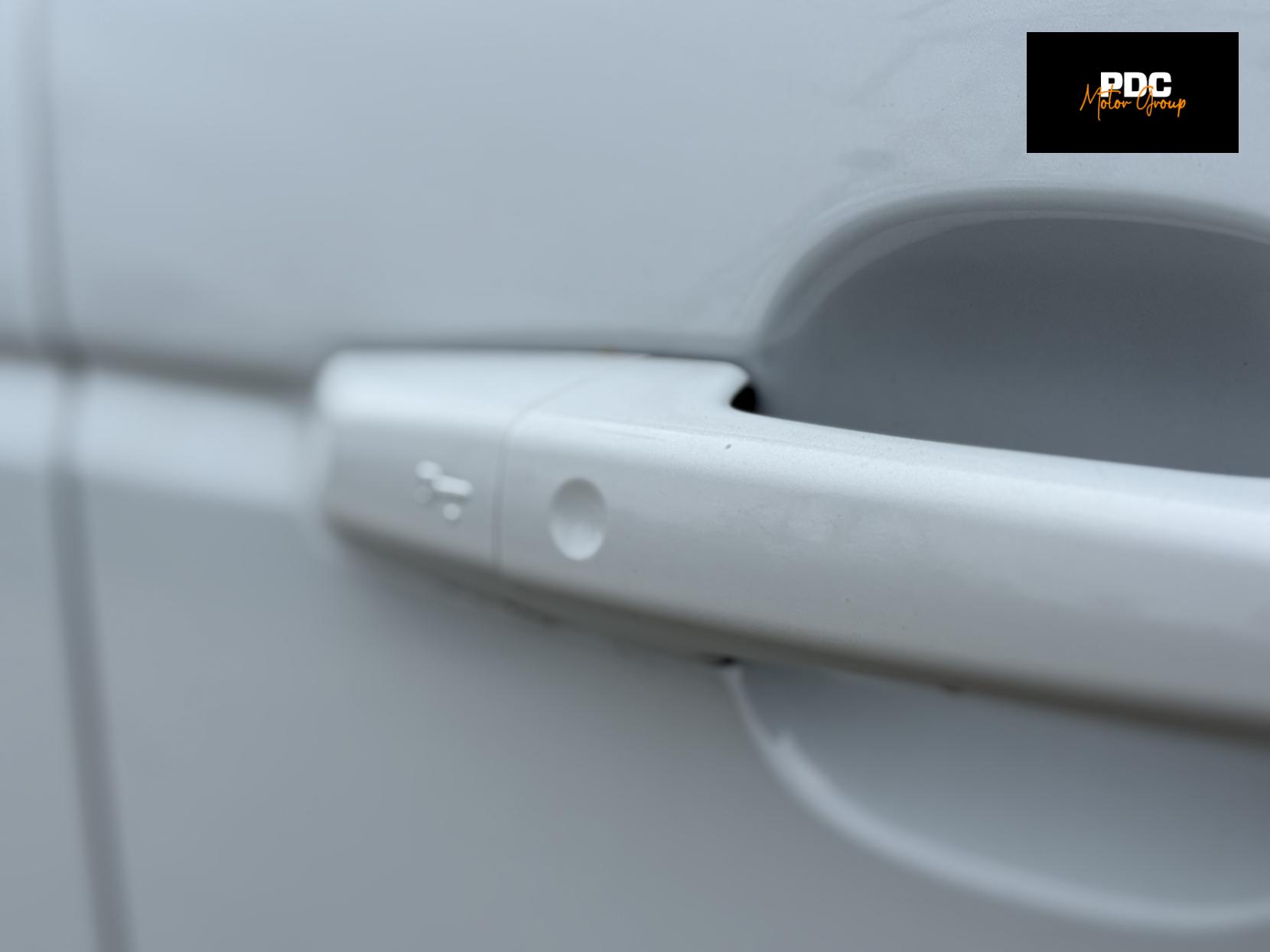 Land Rover Range Rover Sport 3.0 SD V6 HSE Dynamic SUV 5dr Diesel Auto 4WD Euro 6 (s/s) (306 ps)