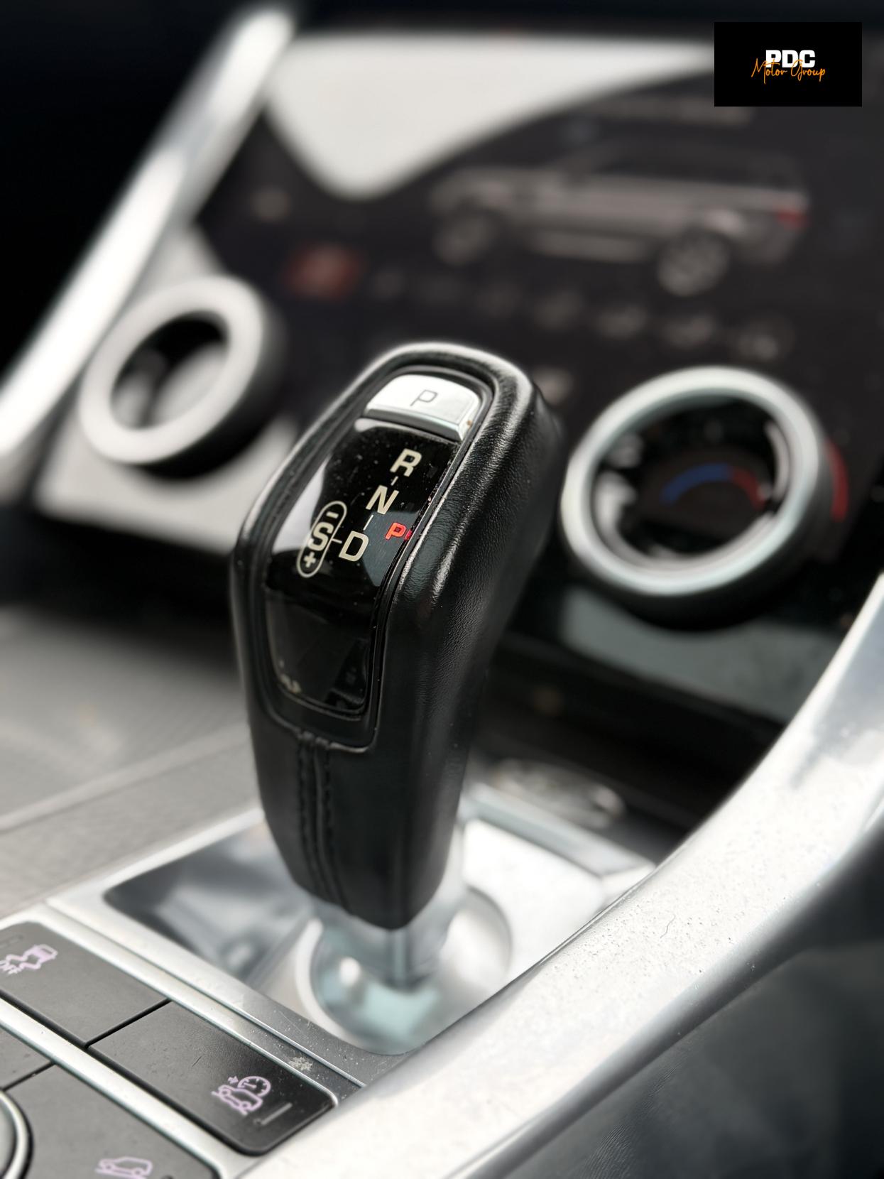 Land Rover Range Rover Sport 3.0 SD V6 HSE Dynamic SUV 5dr Diesel Auto 4WD Euro 6 (s/s) (306 ps)