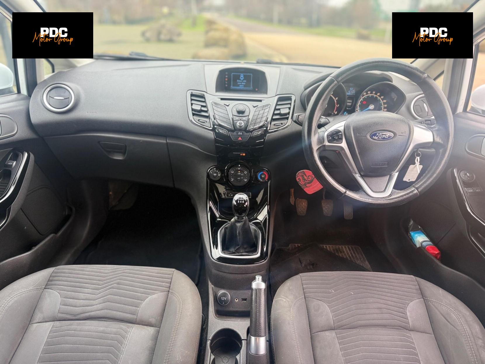 Ford Fiesta 1.0 Zetec Euro 5 (s/s) 5dr