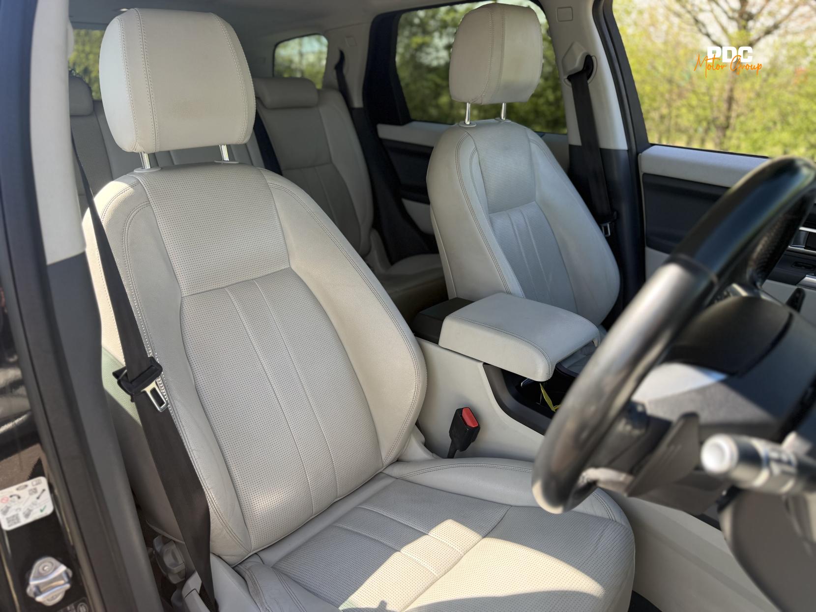 Land Rover Discovery Sport 2.0 TD4 SE Tech SUV 5dr Diesel Auto 4WD Euro 6 (s/s) (180 ps)