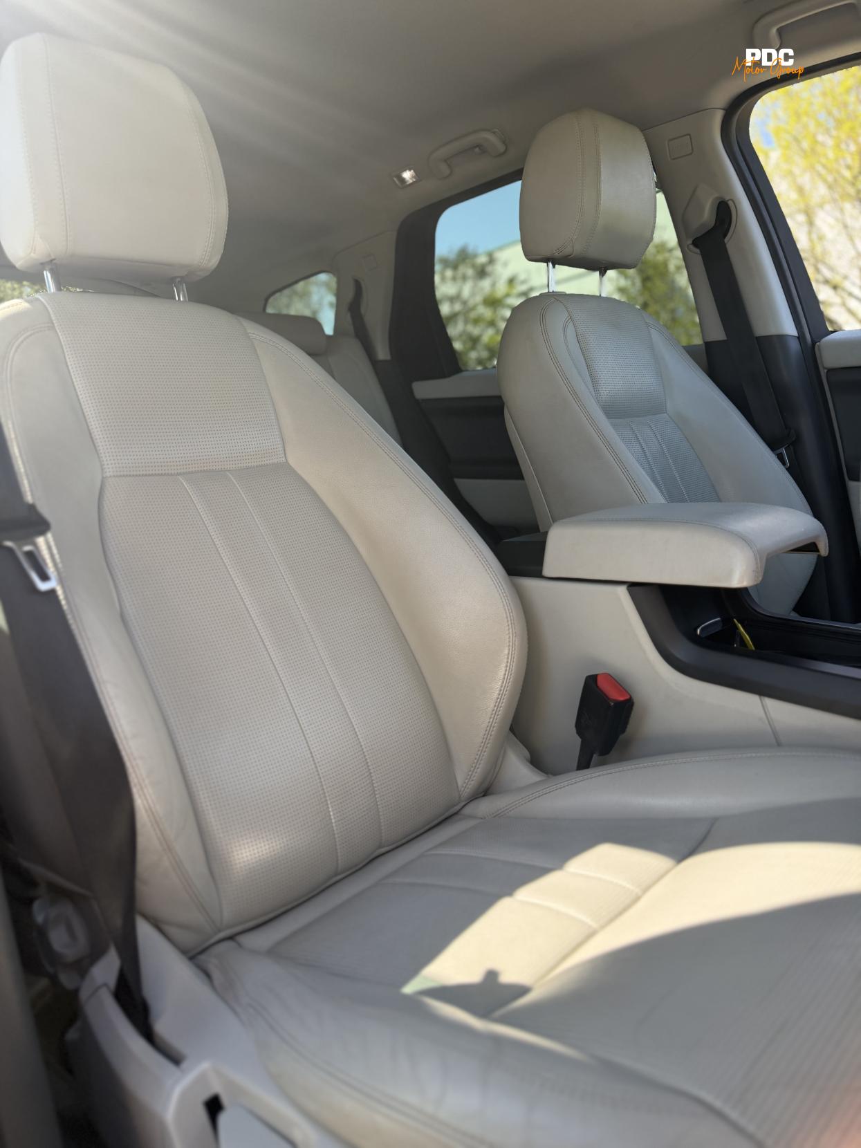 Land Rover Discovery Sport 2.0 TD4 SE Tech SUV 5dr Diesel Auto 4WD Euro 6 (s/s) (180 ps)