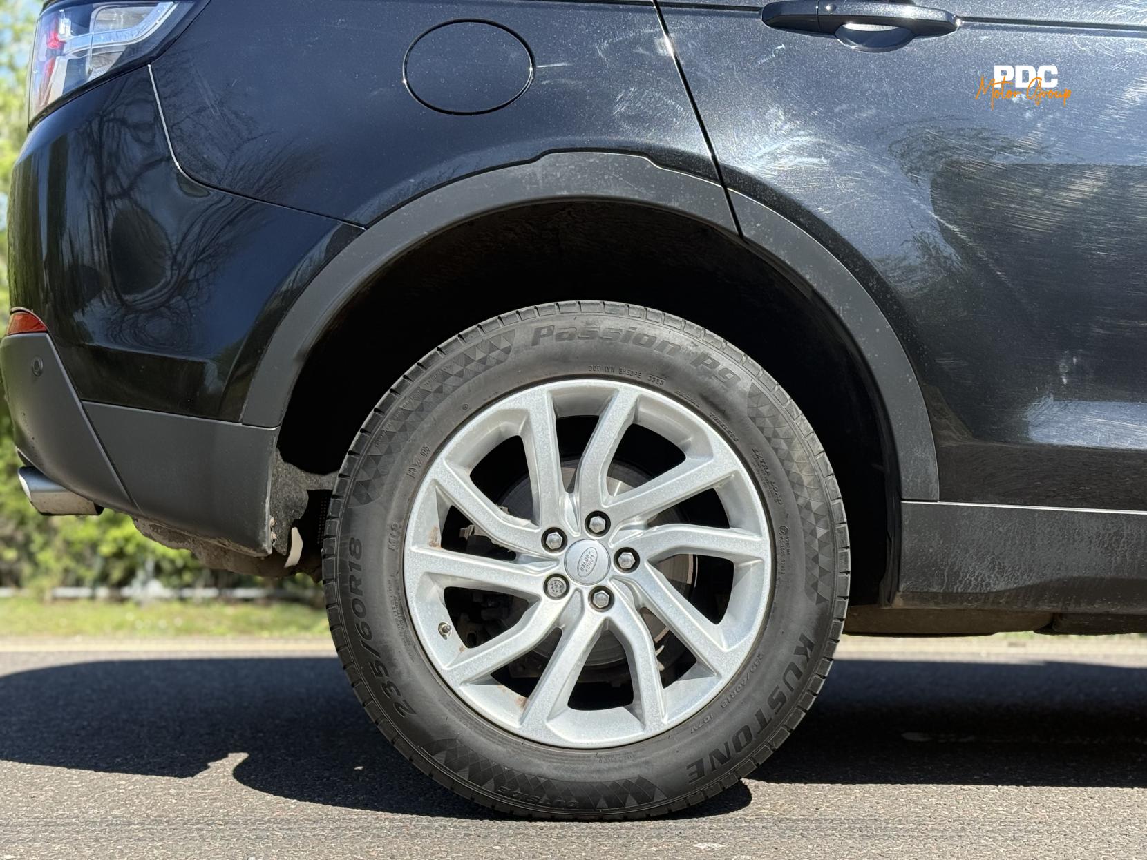 Land Rover Discovery Sport 2.0 TD4 SE Tech SUV 5dr Diesel Auto 4WD Euro 6 (s/s) (180 ps)