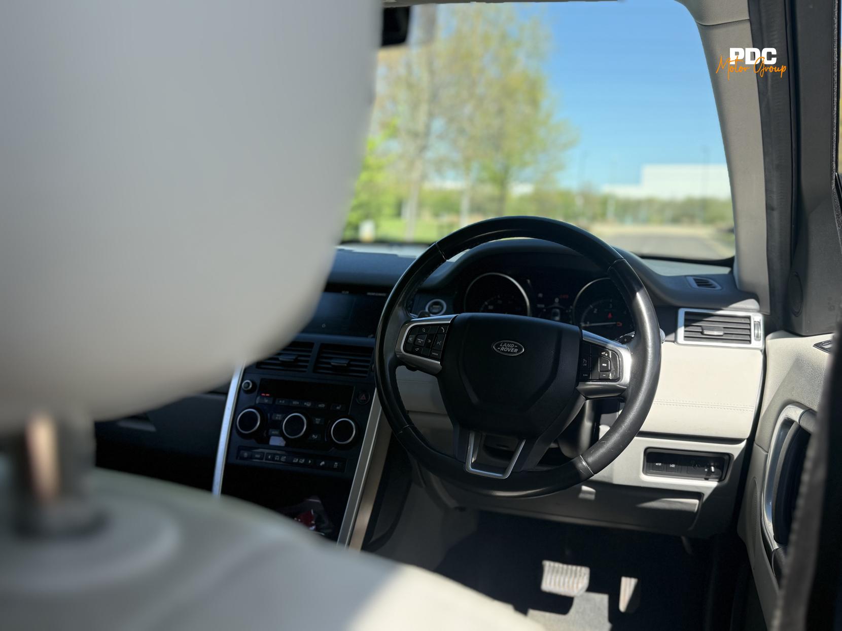 Land Rover Discovery Sport 2.0 TD4 SE Tech SUV 5dr Diesel Auto 4WD Euro 6 (s/s) (180 ps)