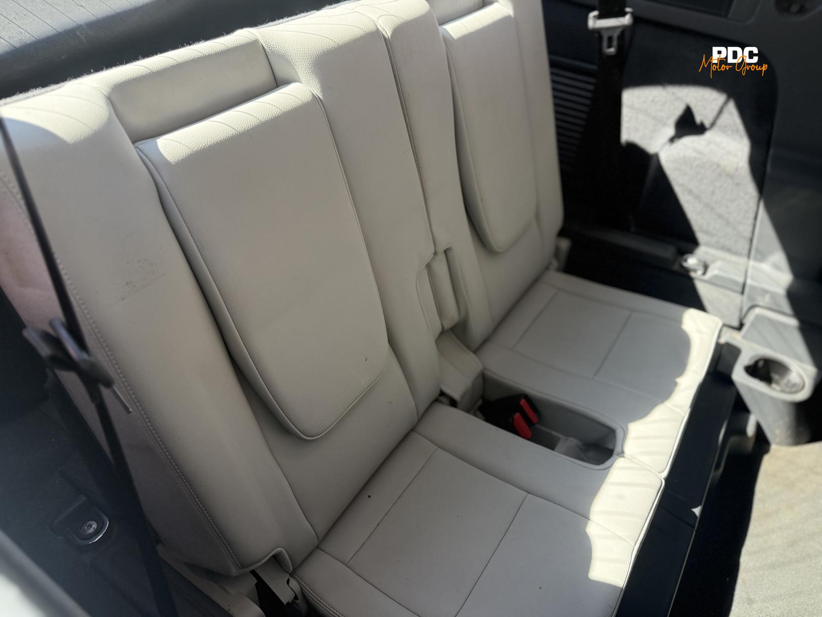 Land Rover Discovery Sport 2.0 TD4 SE Tech SUV 5dr Diesel Auto 4WD Euro 6 (s/s) (180 ps)