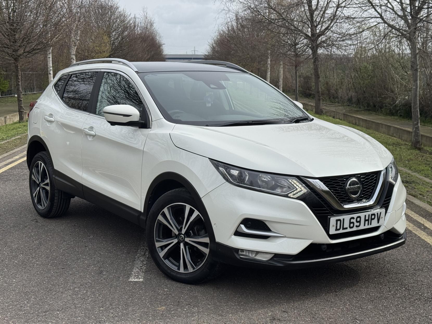 Nissan Qashqai 1.3 DIG-T N-Connecta SUV 5dr Petrol DCT Auto Euro 6 (s/s) (160 ps)