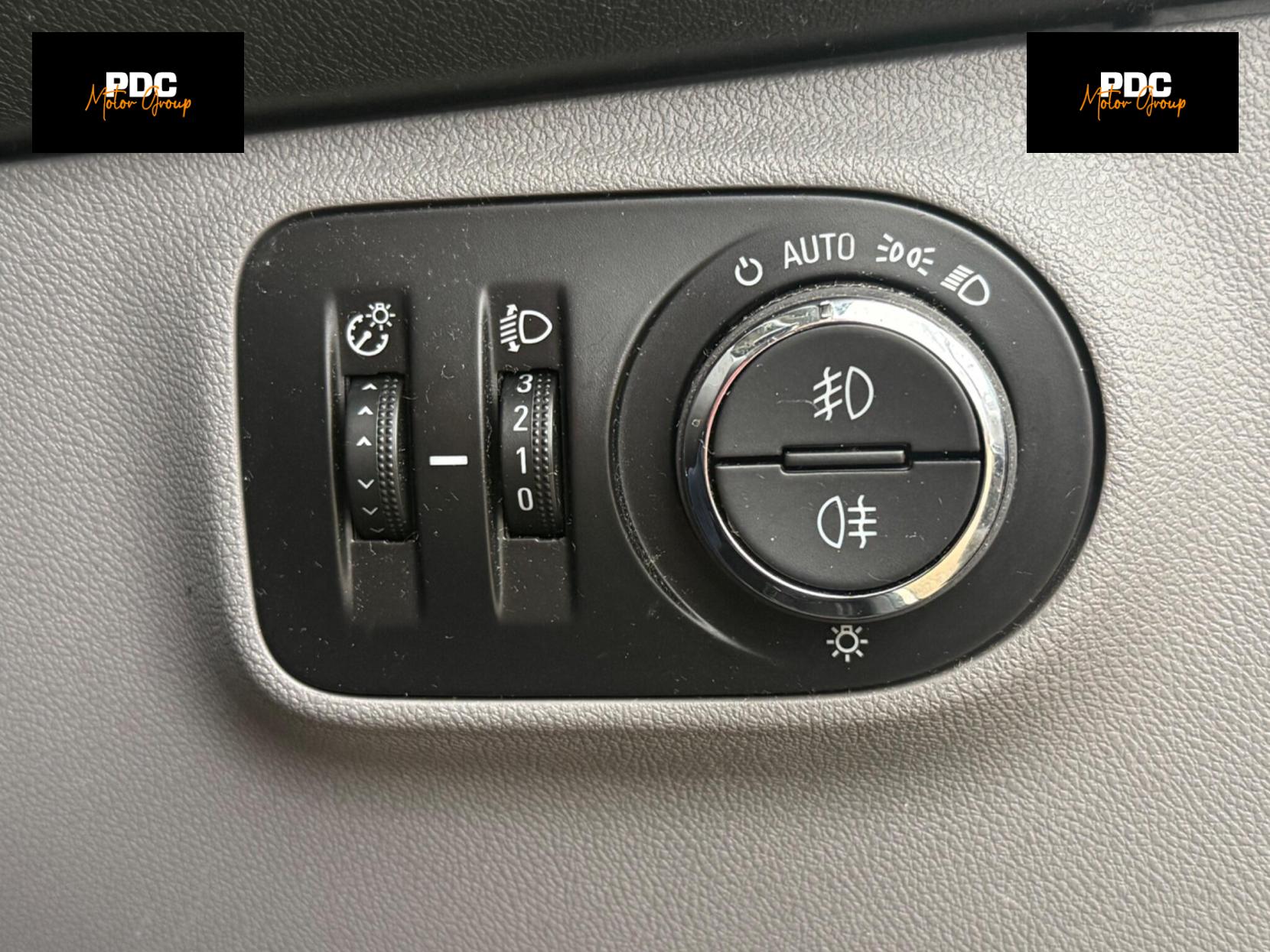 Vauxhall Corsa 1.4i SE Auto Euro 6 5dr